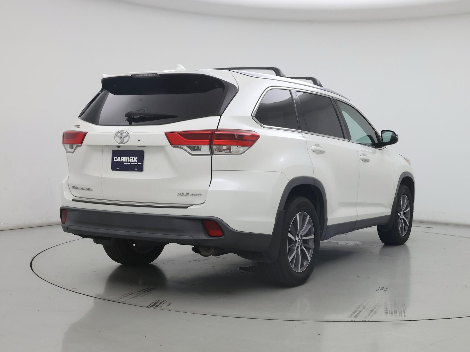 2019 Toyota Highlander XLE - Photo 9