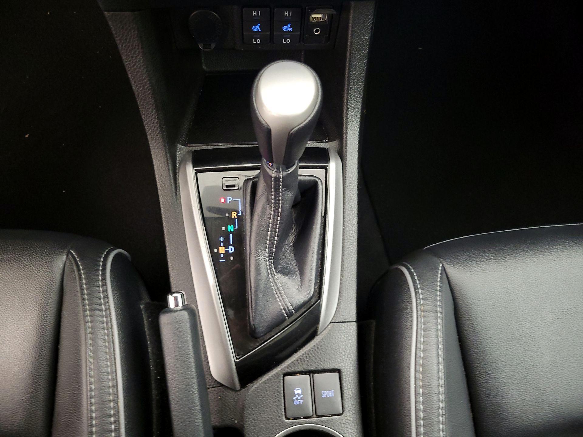 Thumbnail: 2016 Toyota Corolla - 16