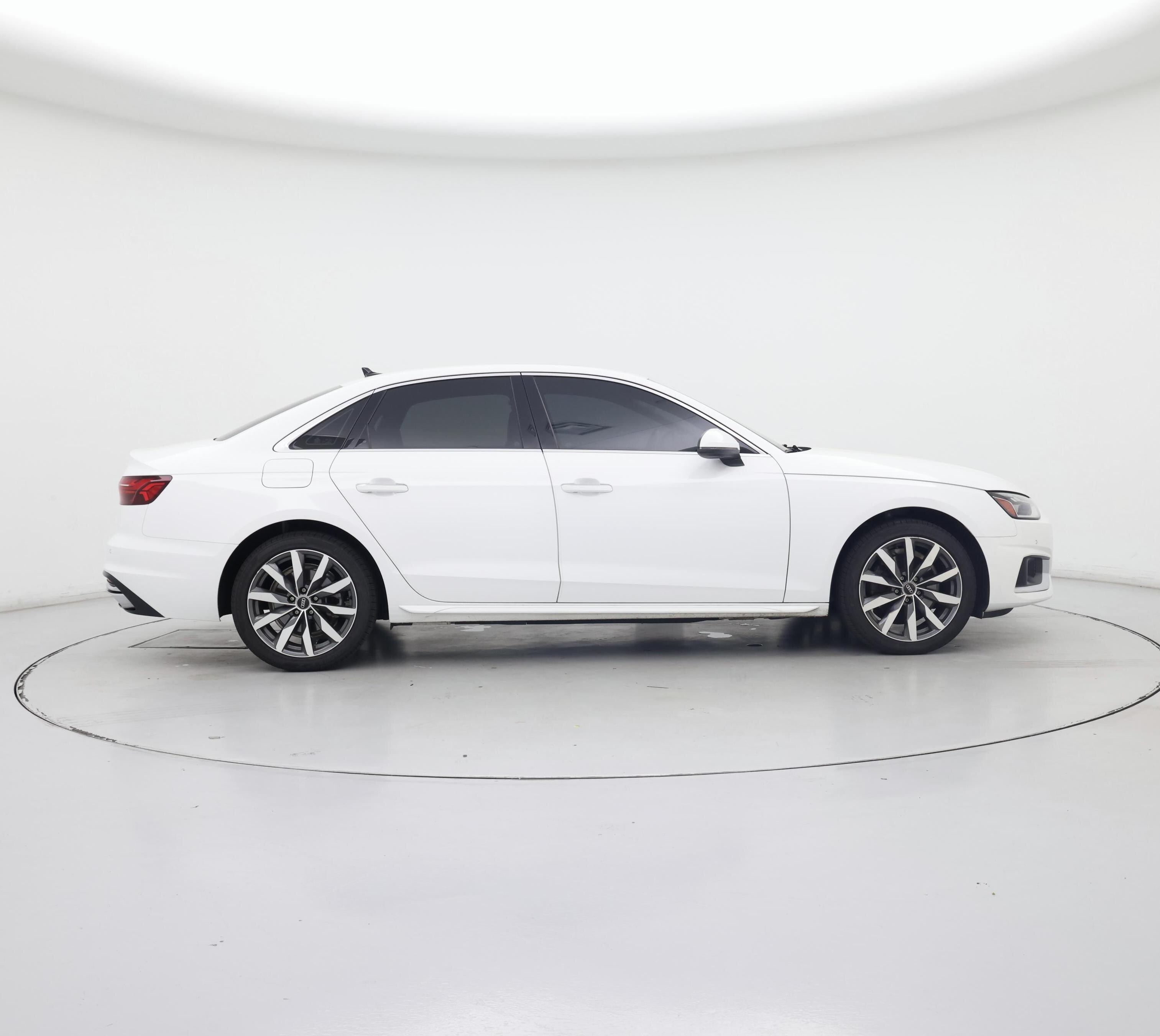 Thumbnail: 2022 Audi A4 - 7