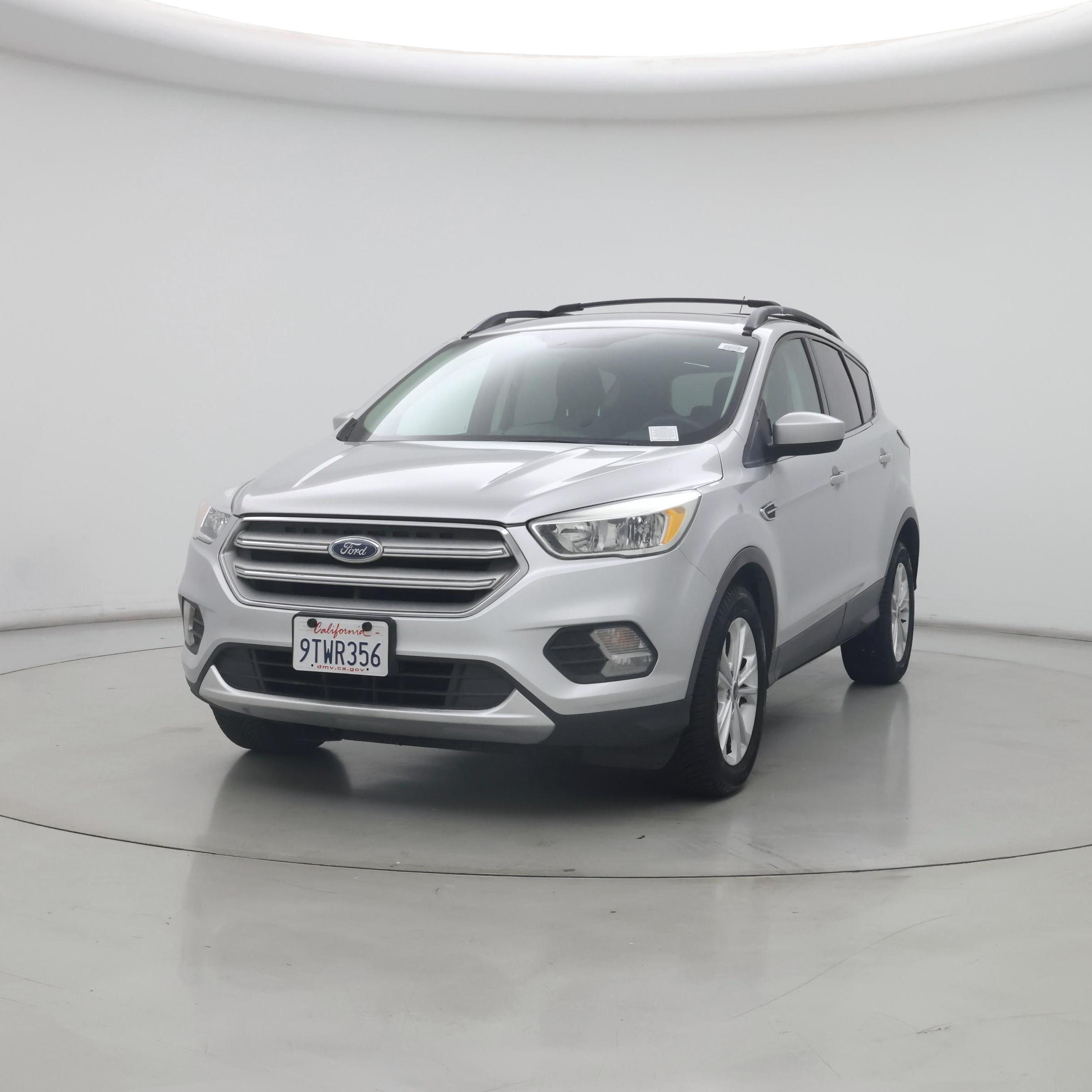 Thumbnail: 2018 Ford Escape - 4