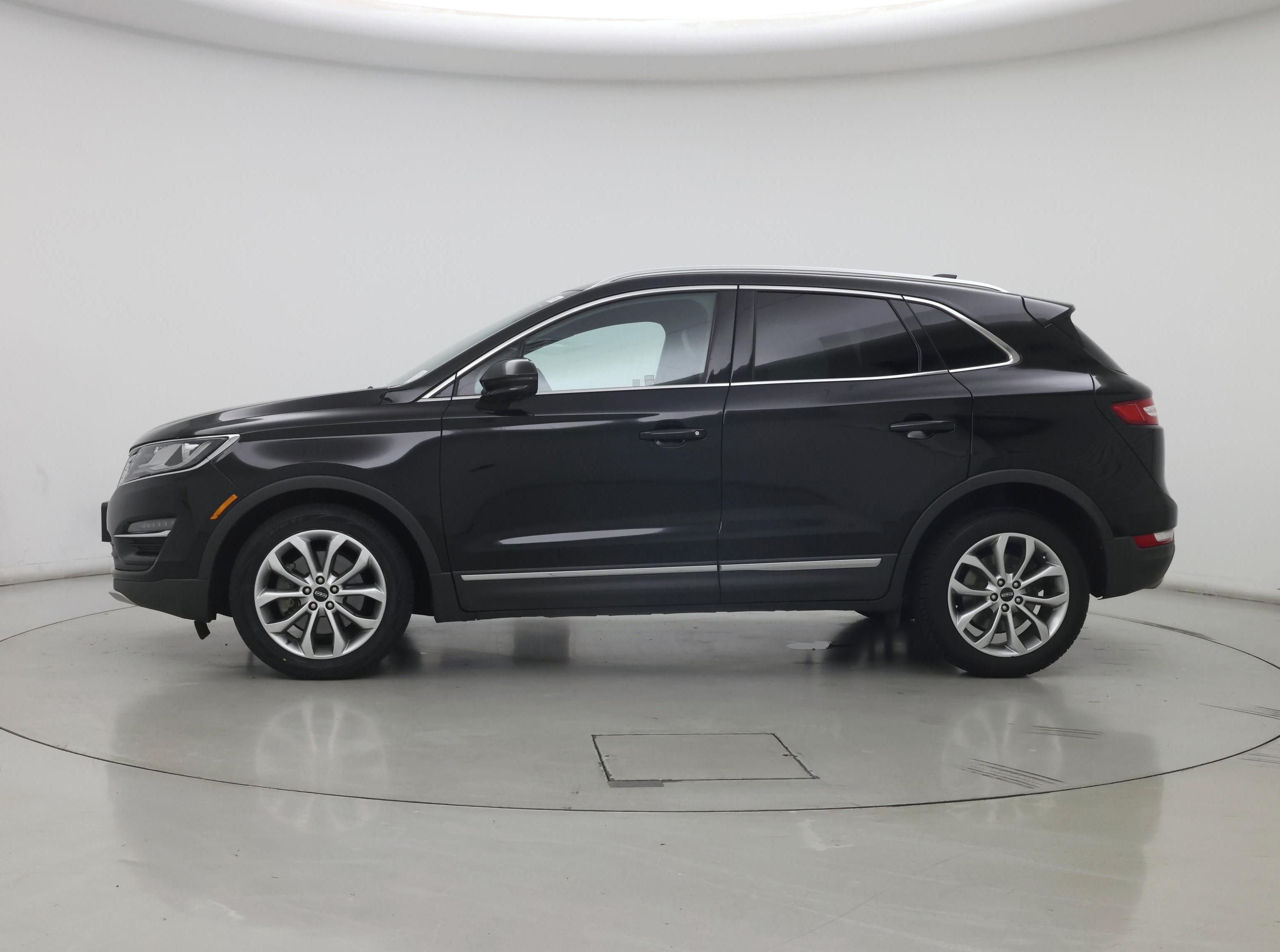 Thumbnail: 2018 Lincoln MKC - 3