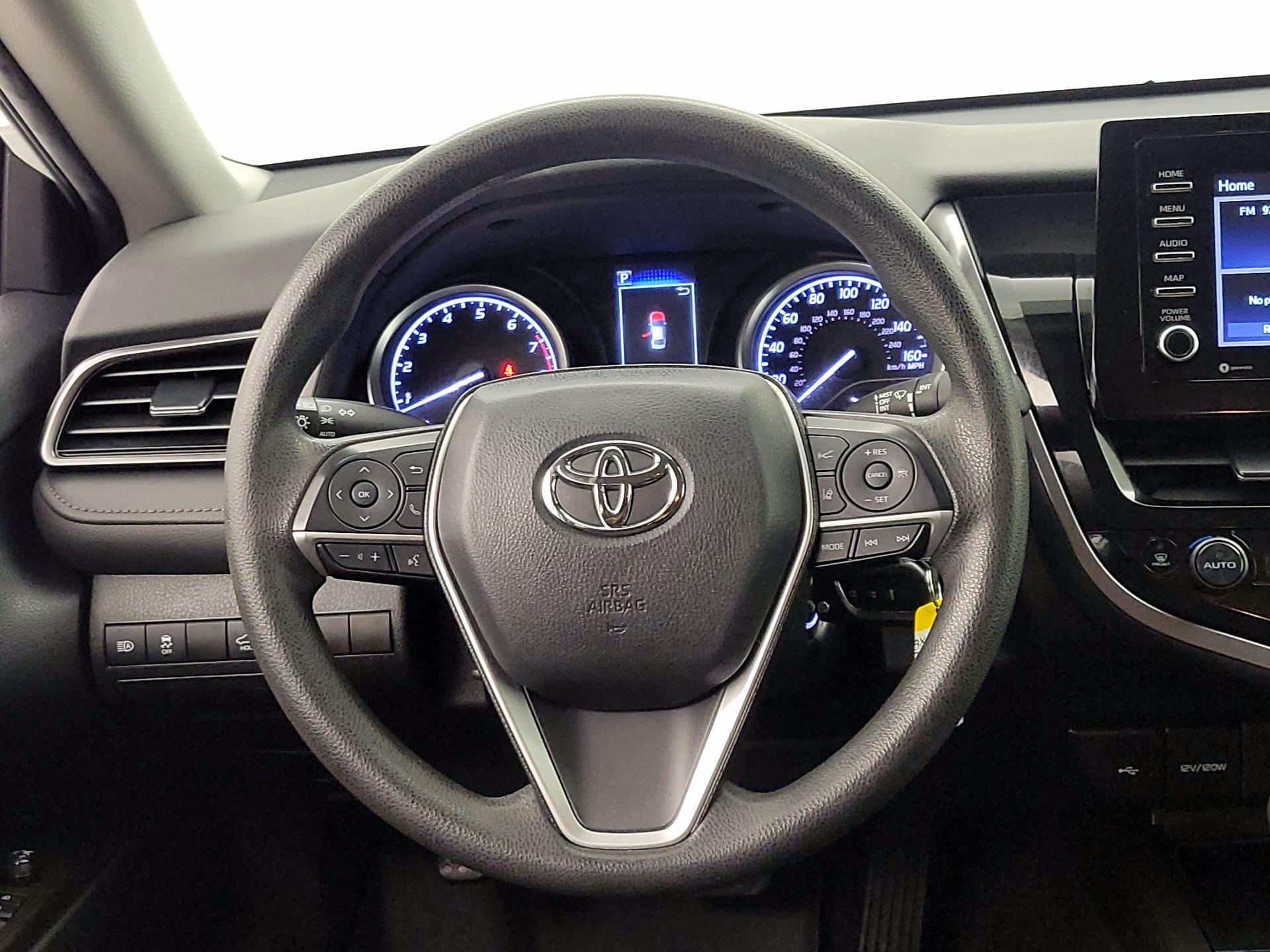 Thumbnail: 2023 Toyota Camry - 10