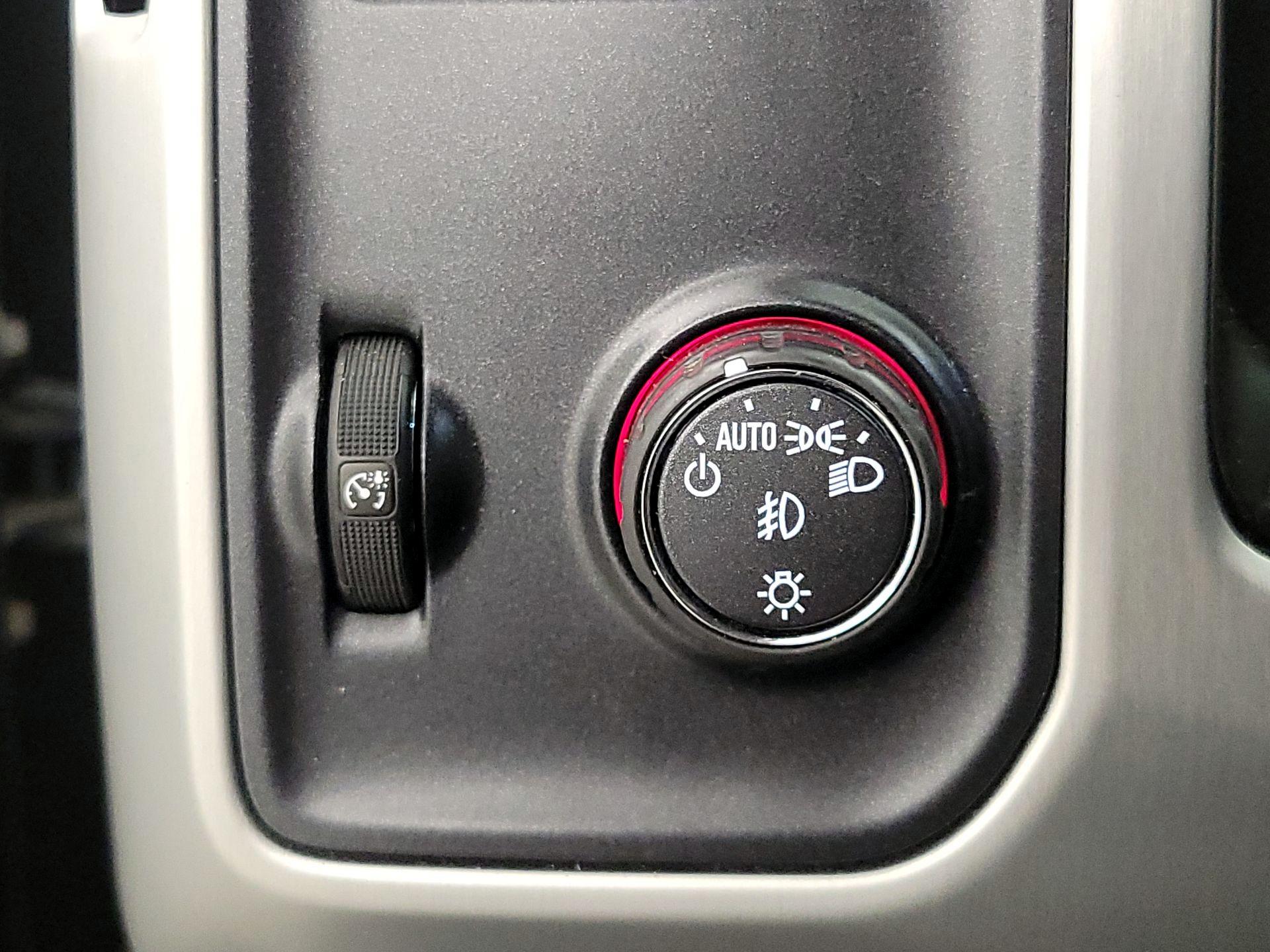Thumbnail: 2016 GMC Sierra 1500 - 13