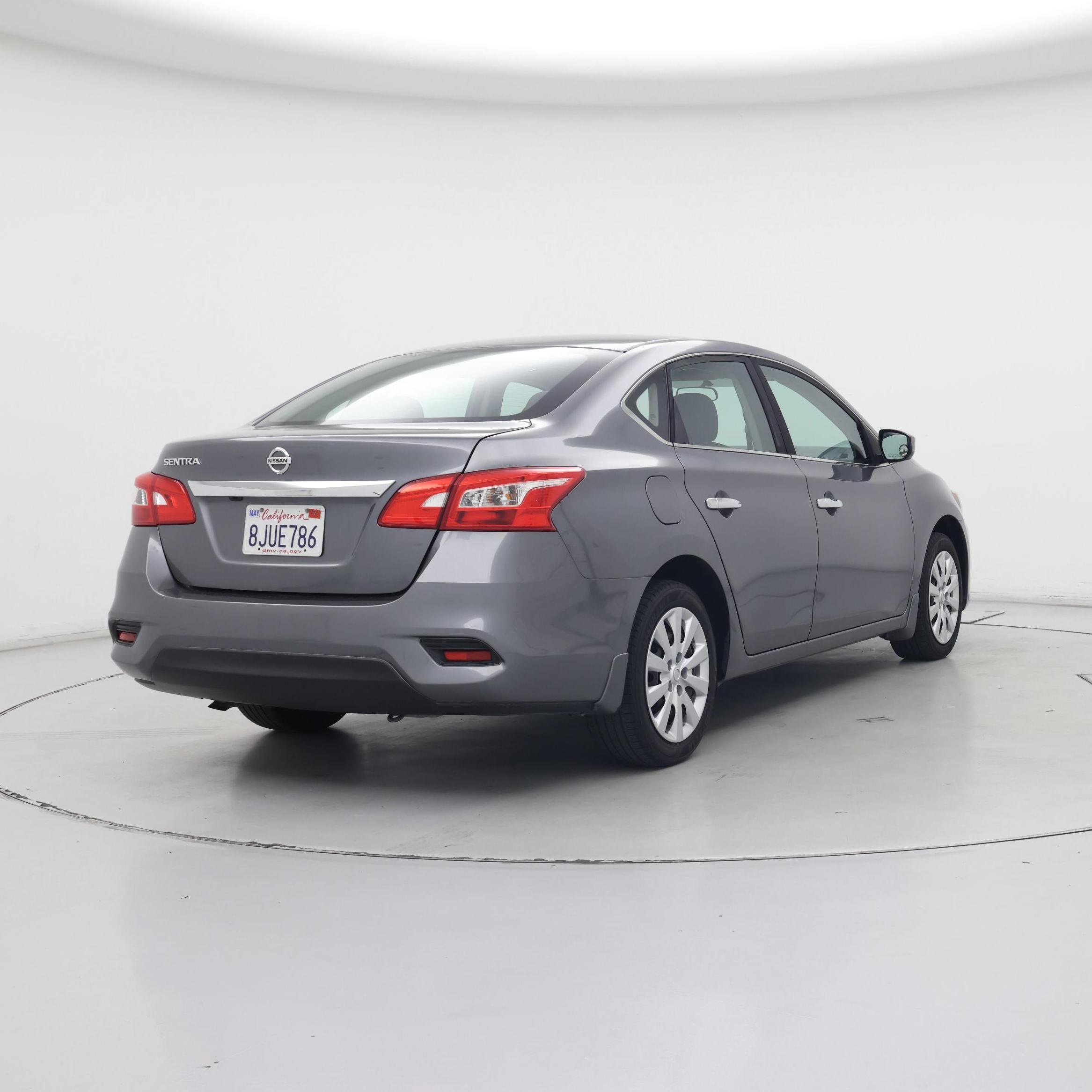 Thumbnail: 2019 Nissan Sentra - 8