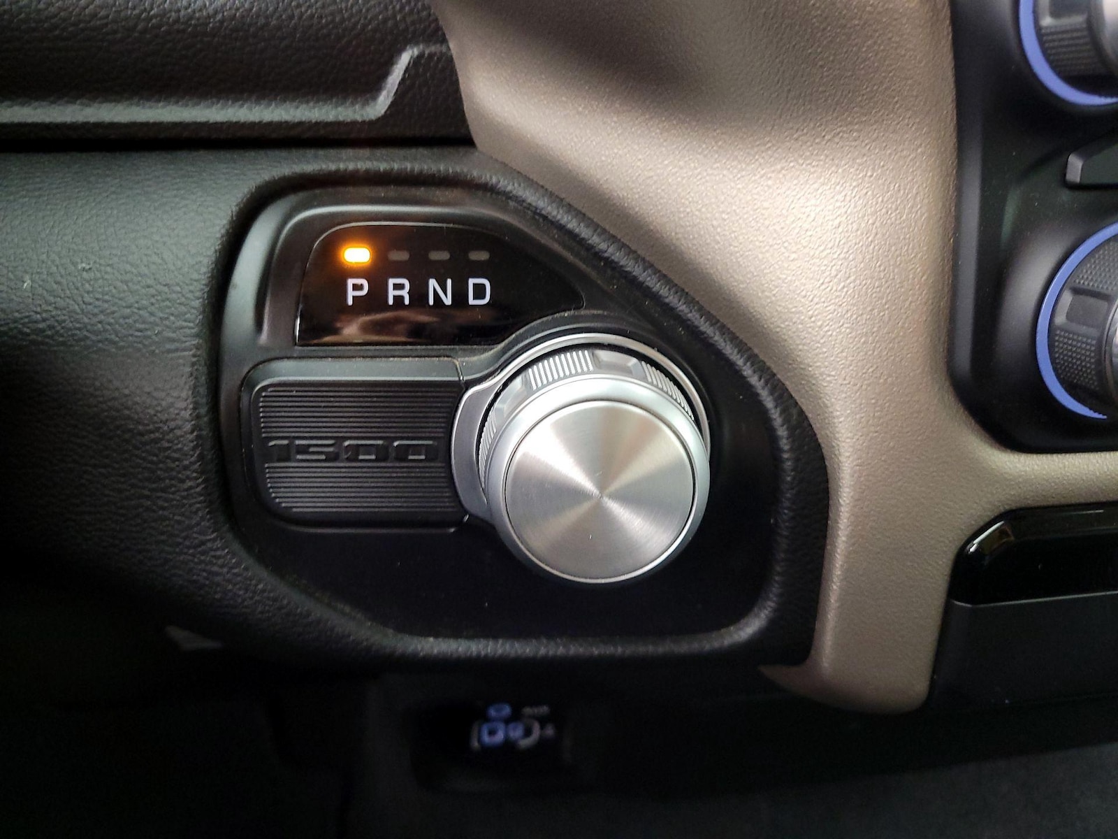 2019 RAM Ram 1500 Pickup Laramie - Photo 18