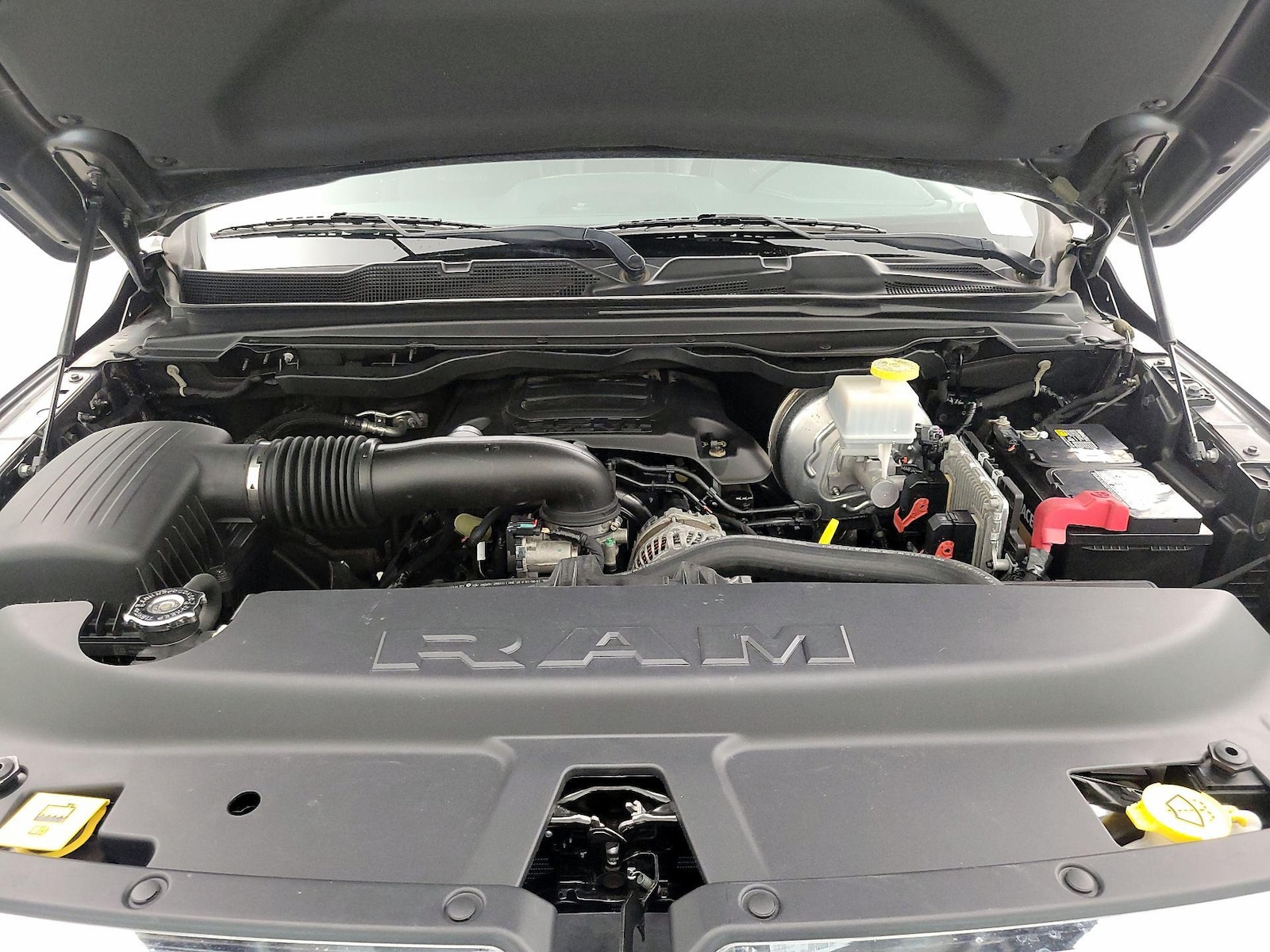 2019 RAM Ram 1500 Pickup Laramie - Photo 23