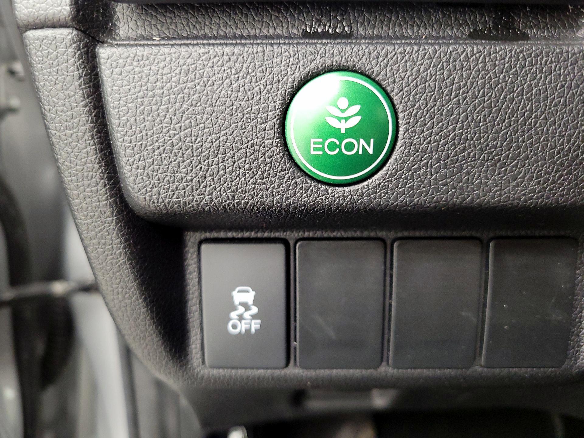 Thumbnail: 2016 Honda Fit - 13