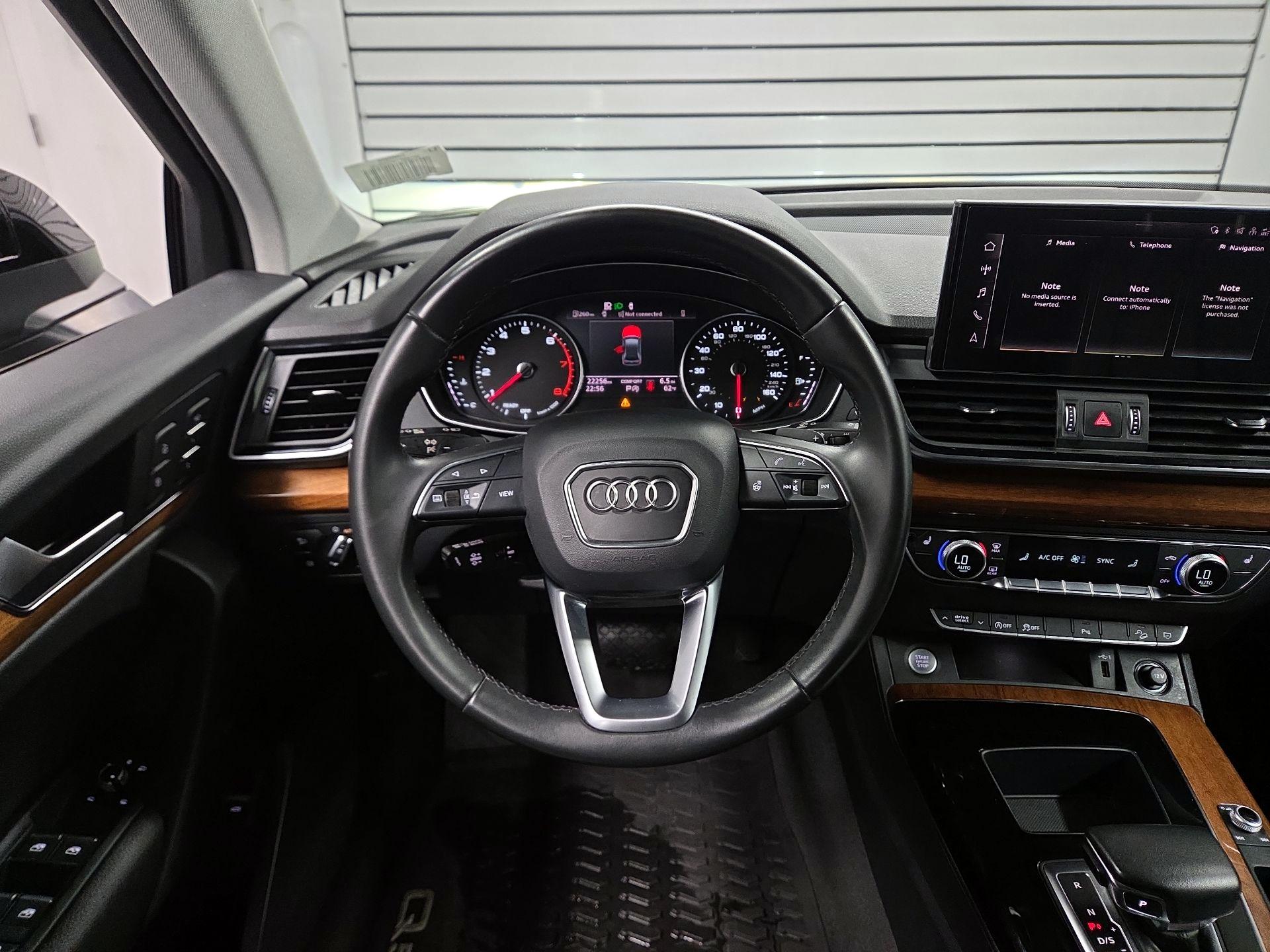 Thumbnail: 2023 Audi Q5 - 10
