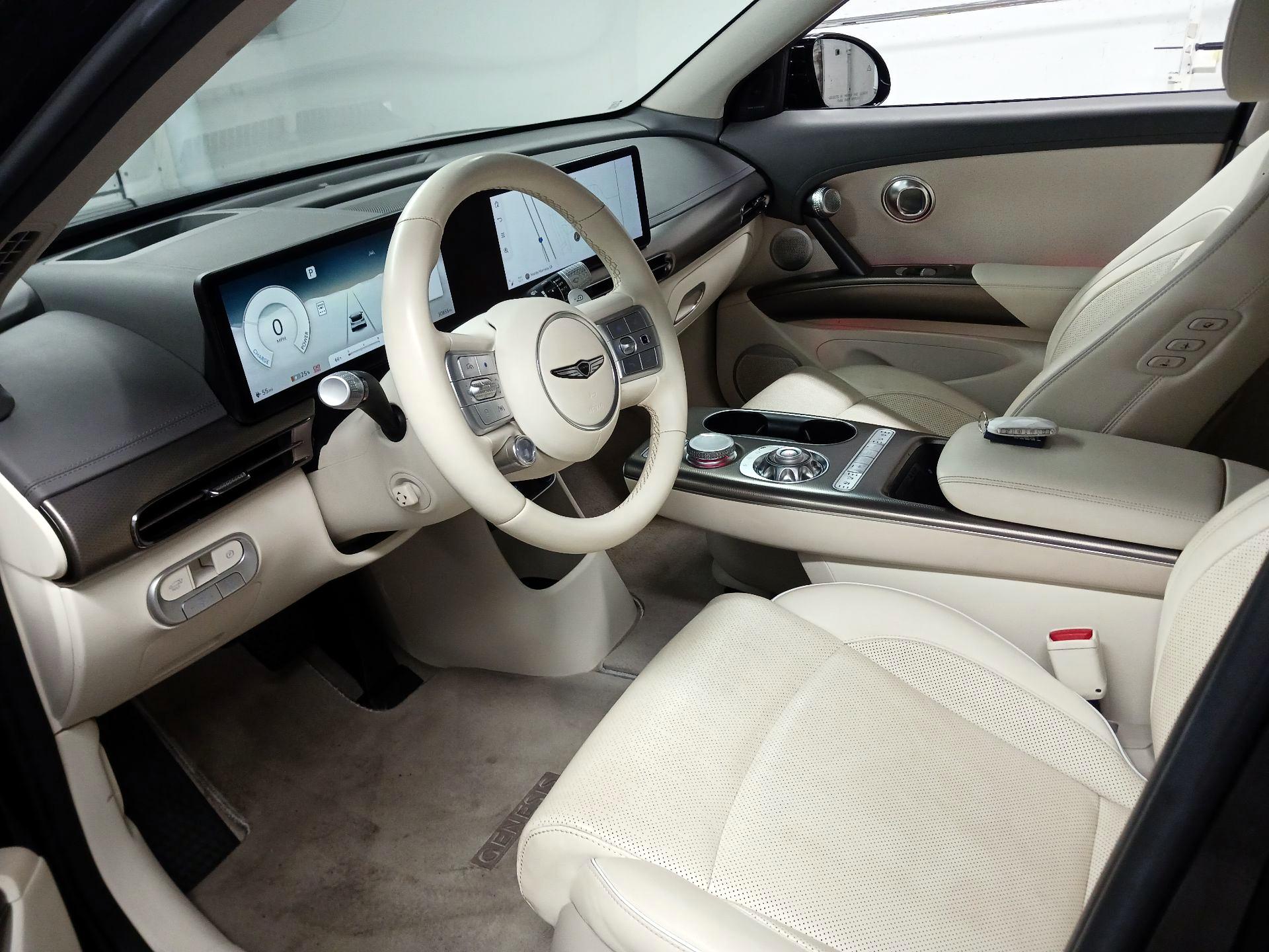 Thumbnail: 2023 Genesis GV60 - 11