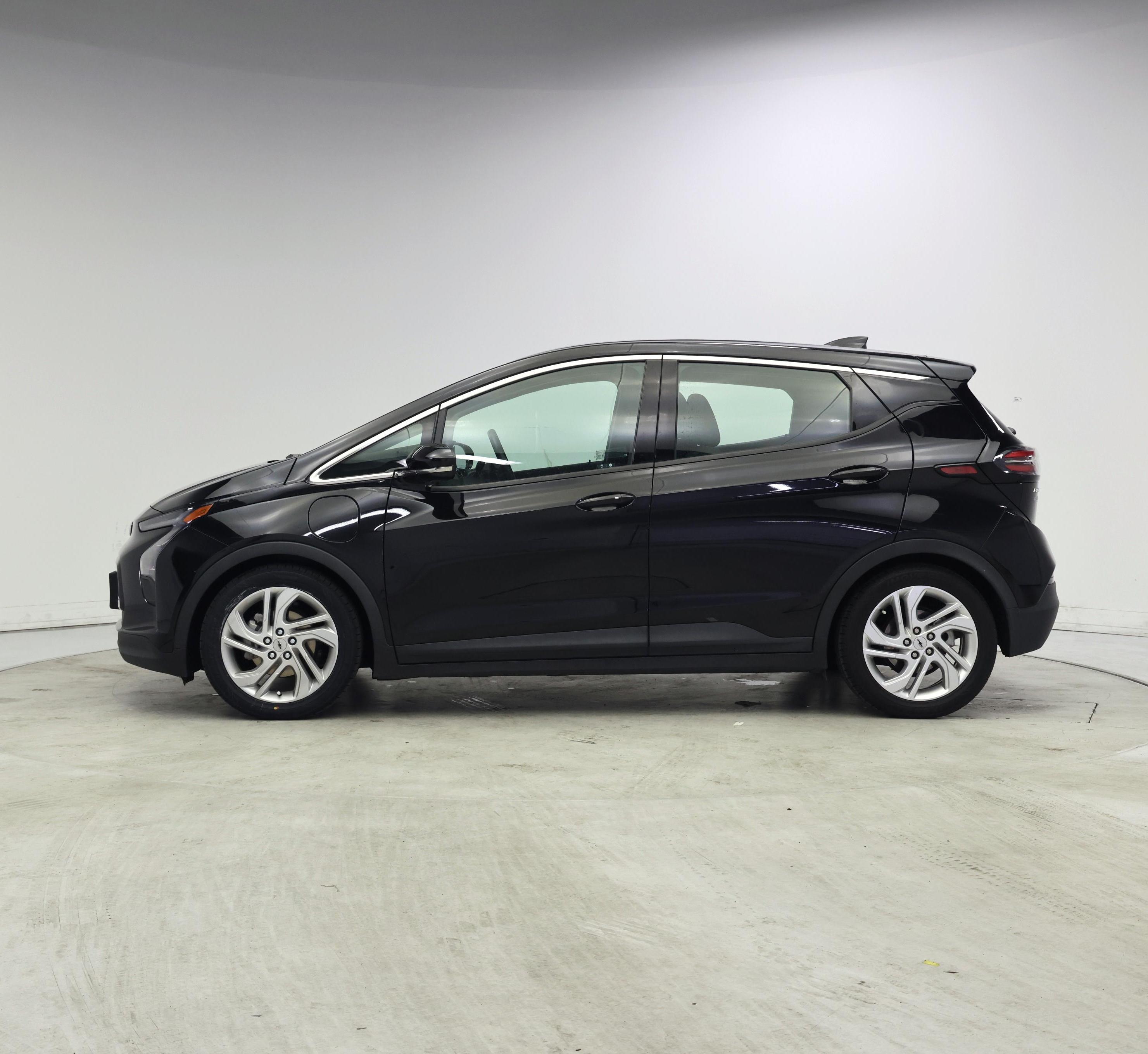 Thumbnail: 2023 Chevrolet Bolt EV - 3