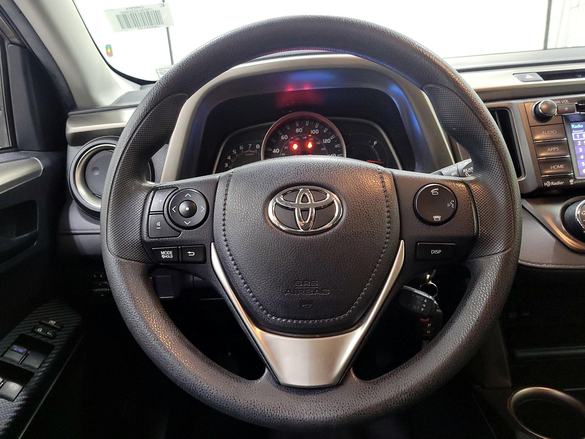 Thumbnail: 2014 Toyota RAV4 - 10