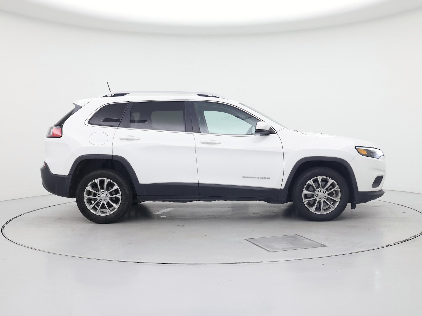 2019 Jeep Cherokee Latitude Plus - Photo 8