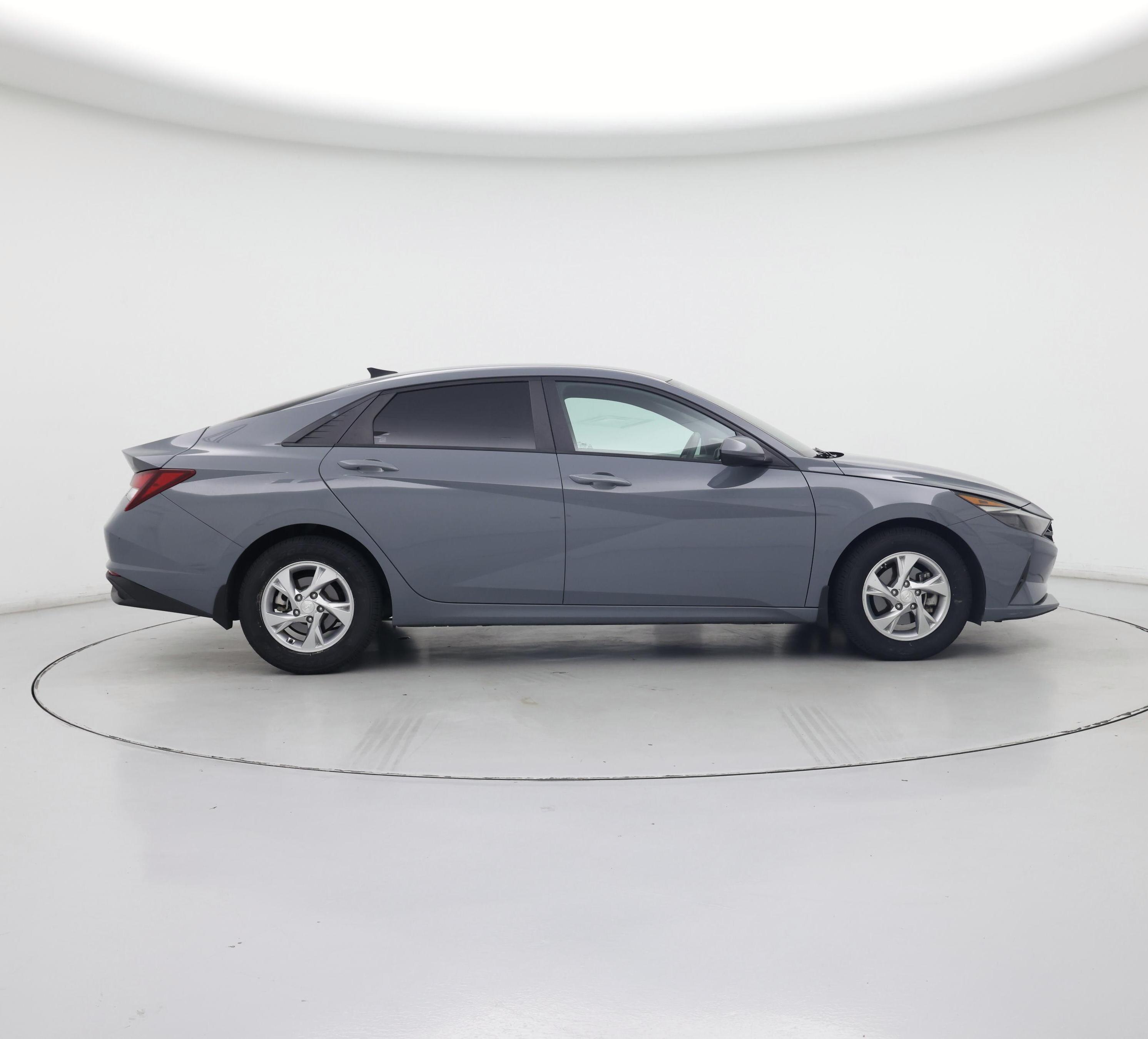Thumbnail: 2022 Hyundai Elantra - 7