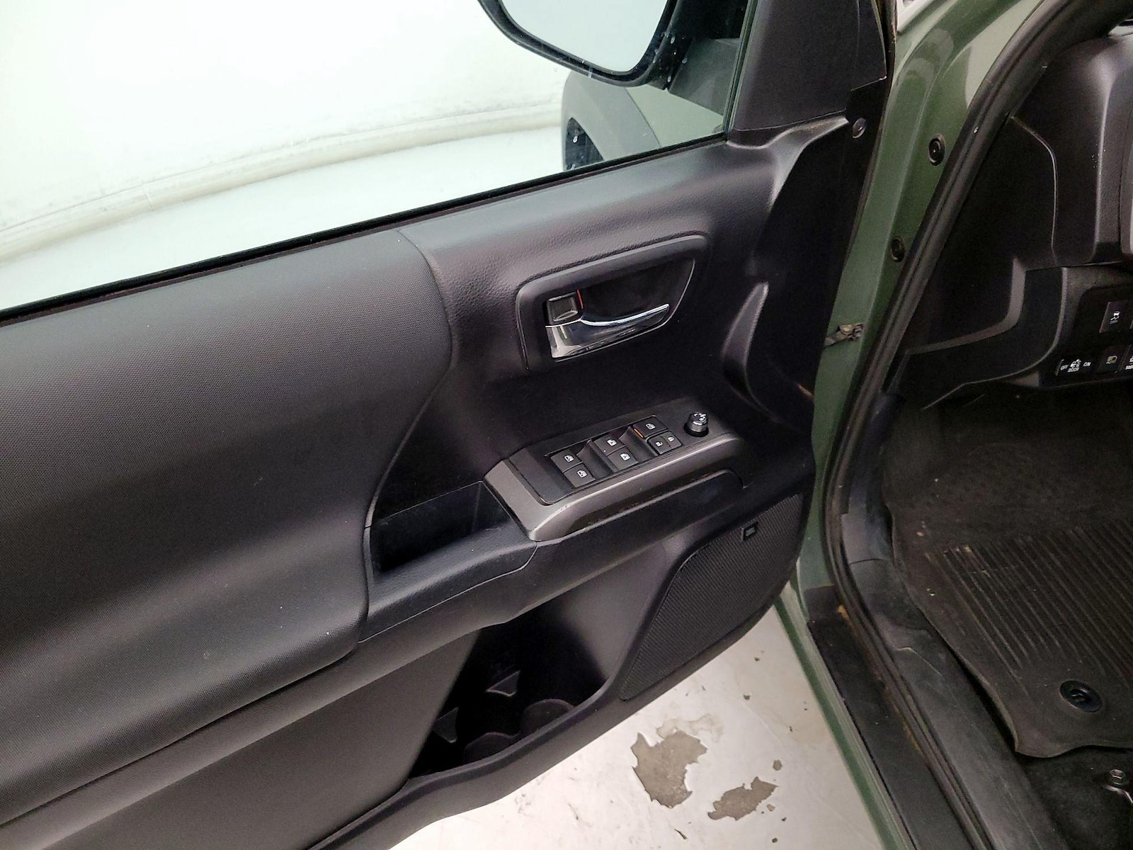 2021 Toyota Tacoma TRD Off Road - Photo 13