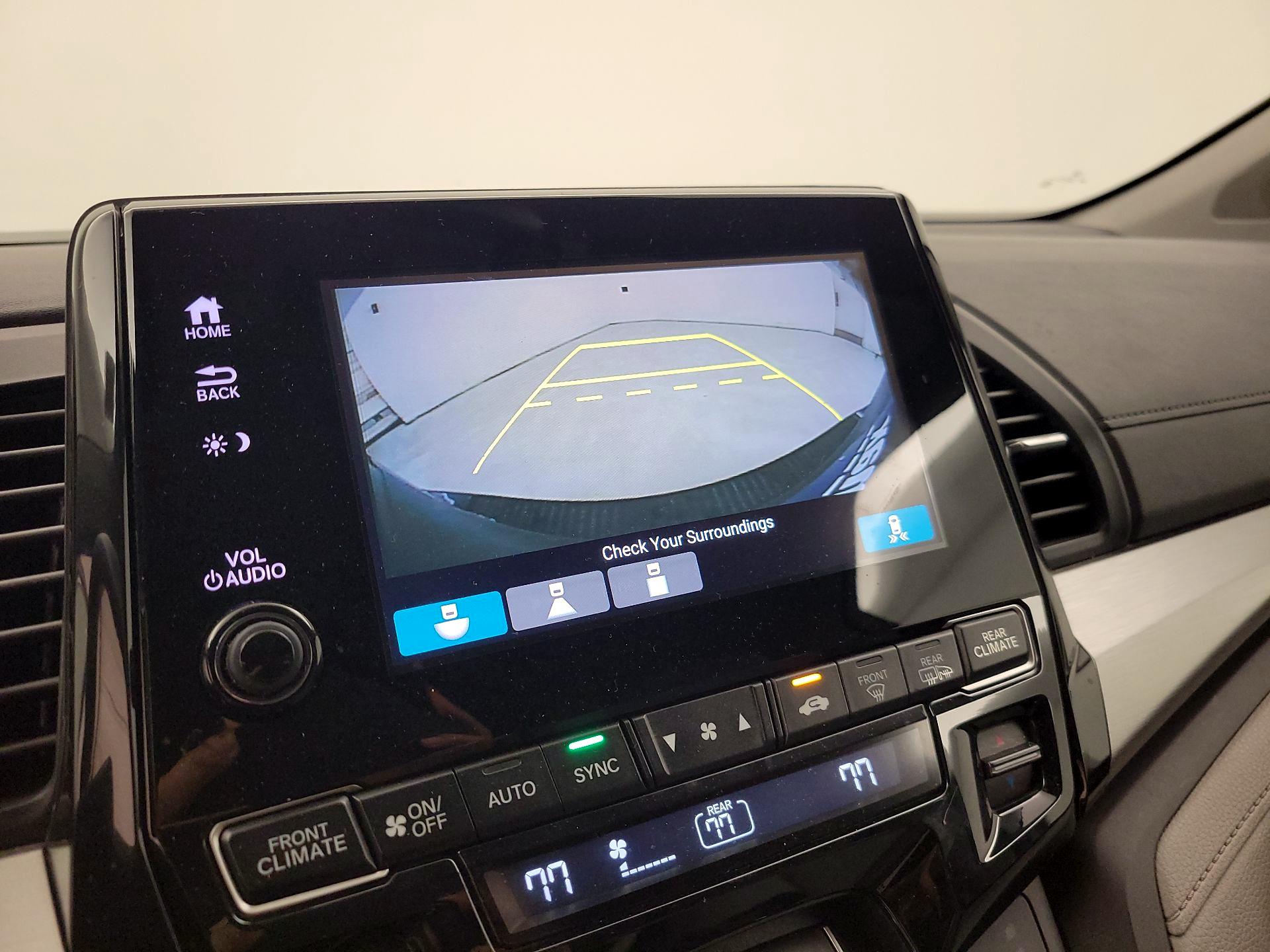 Thumbnail: 2019 Honda Odyssey - 14