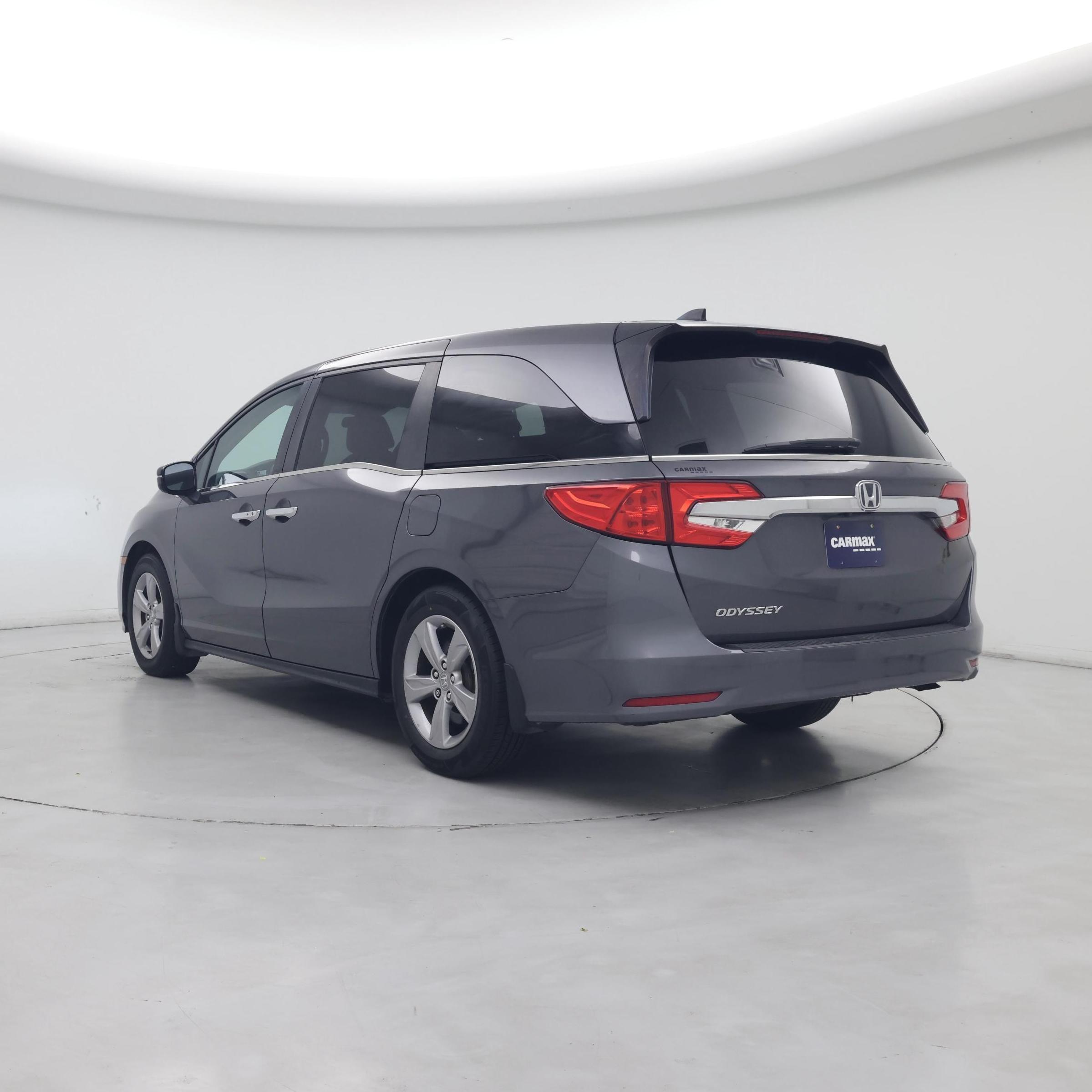 Thumbnail: 2019 Honda Odyssey - 2
