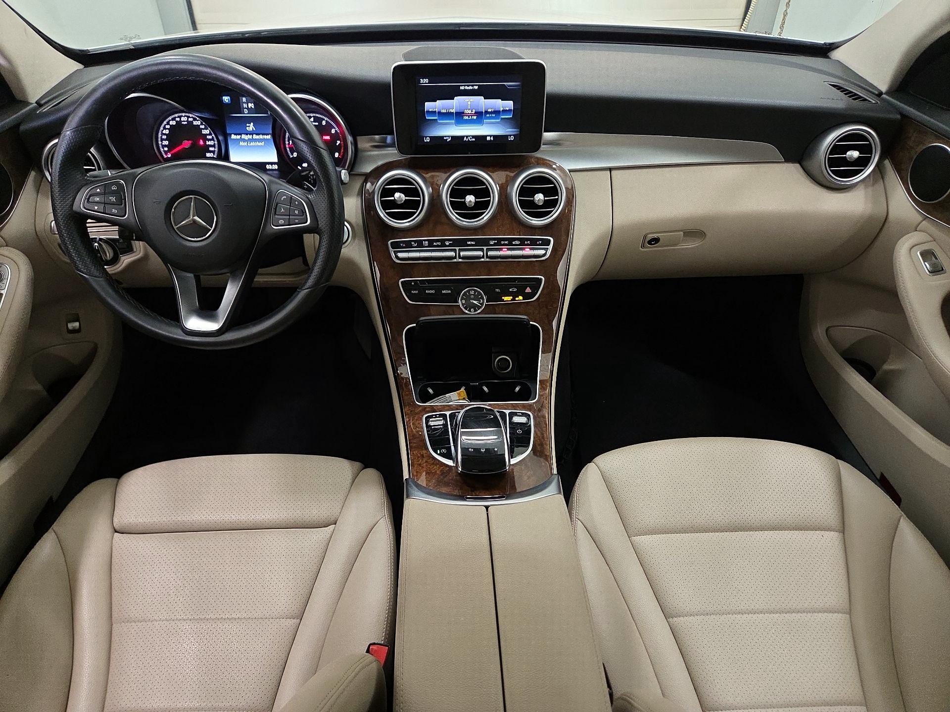 Thumbnail: 2016 Mercedes-Benz C-Class - 9