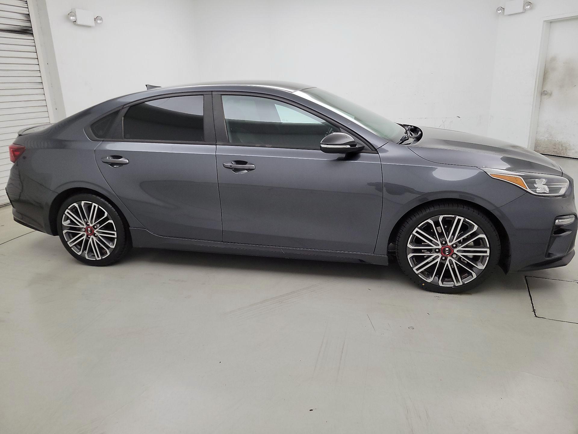 Thumbnail: 2021 Kia Forte - 4