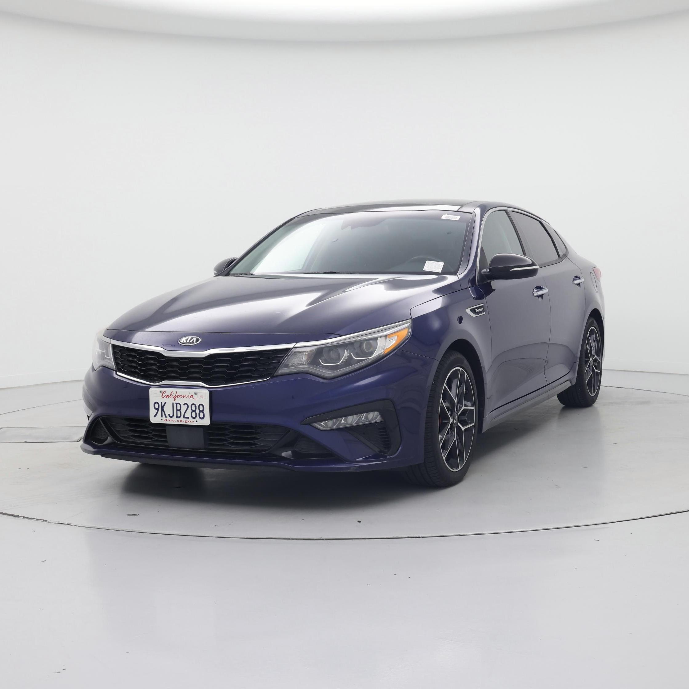 Thumbnail: 2020 Kia Optima - 4
