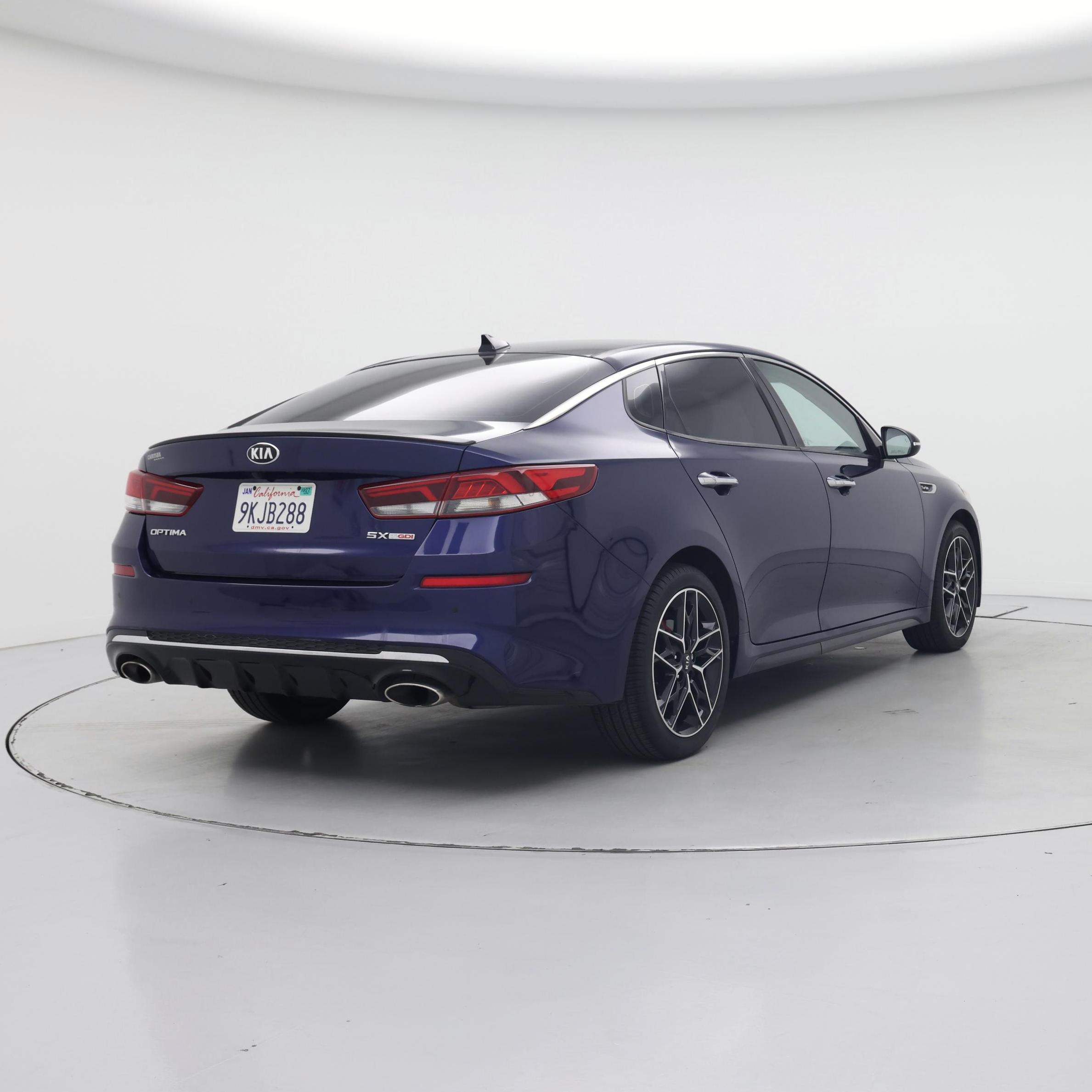 Thumbnail: 2020 Kia Optima - 8