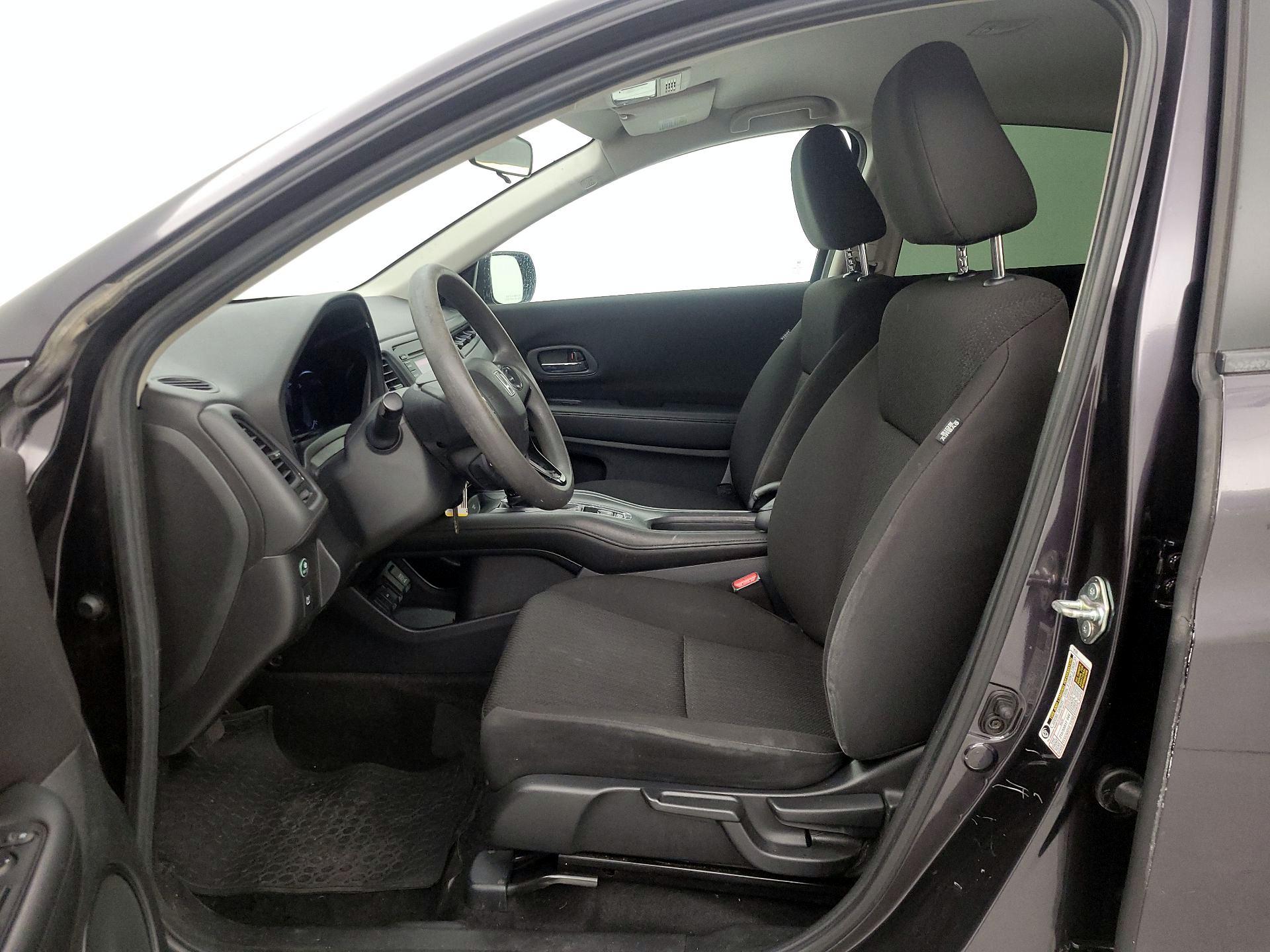 Thumbnail: 2017 Honda HR-V - 11
