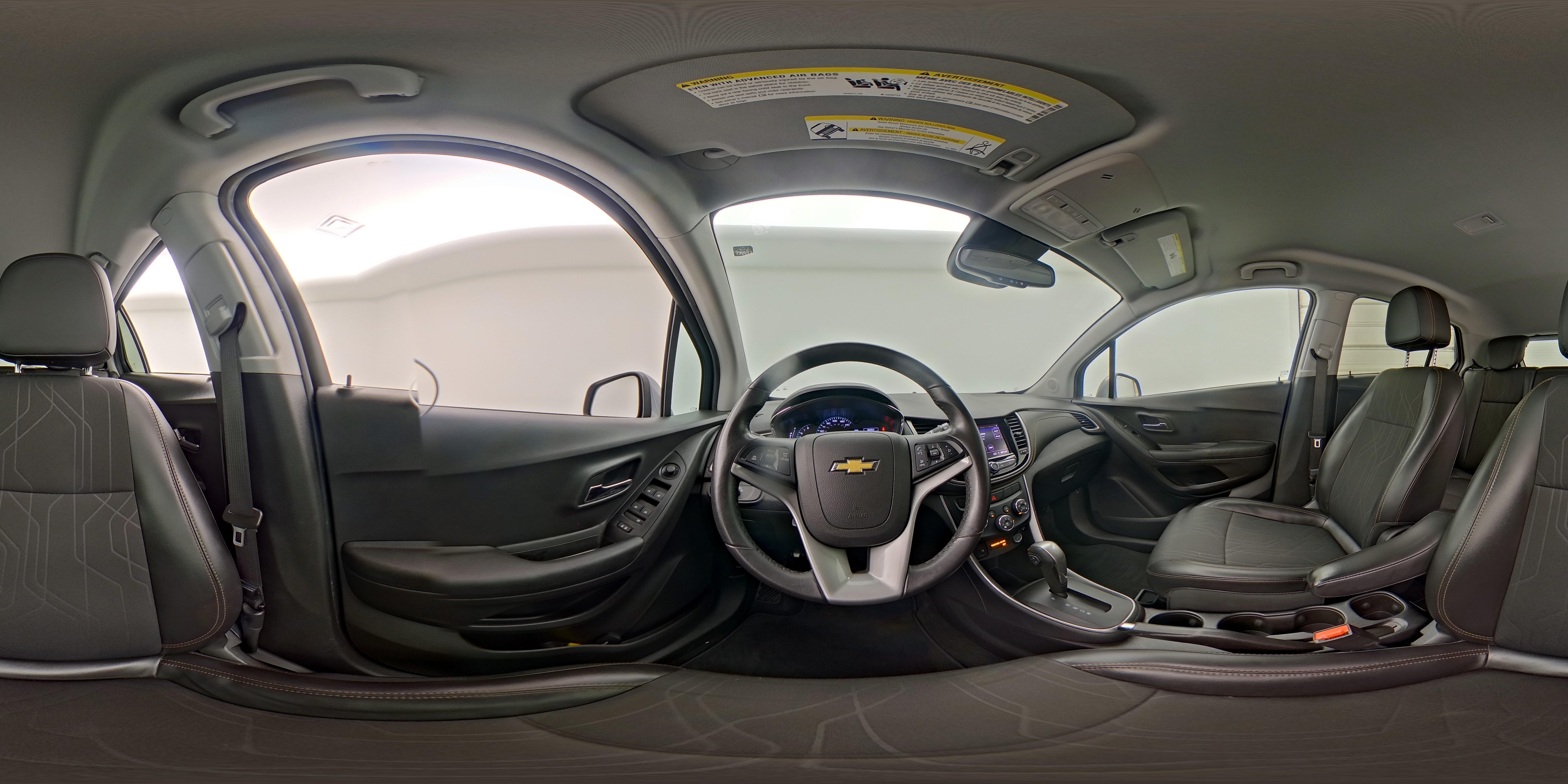2020 Chevrolet Trax LT - Photo 26