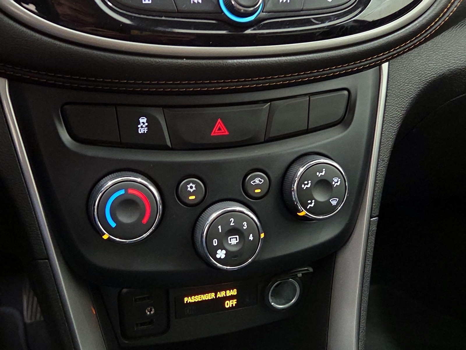 2020 Chevrolet Trax LT - Photo 17