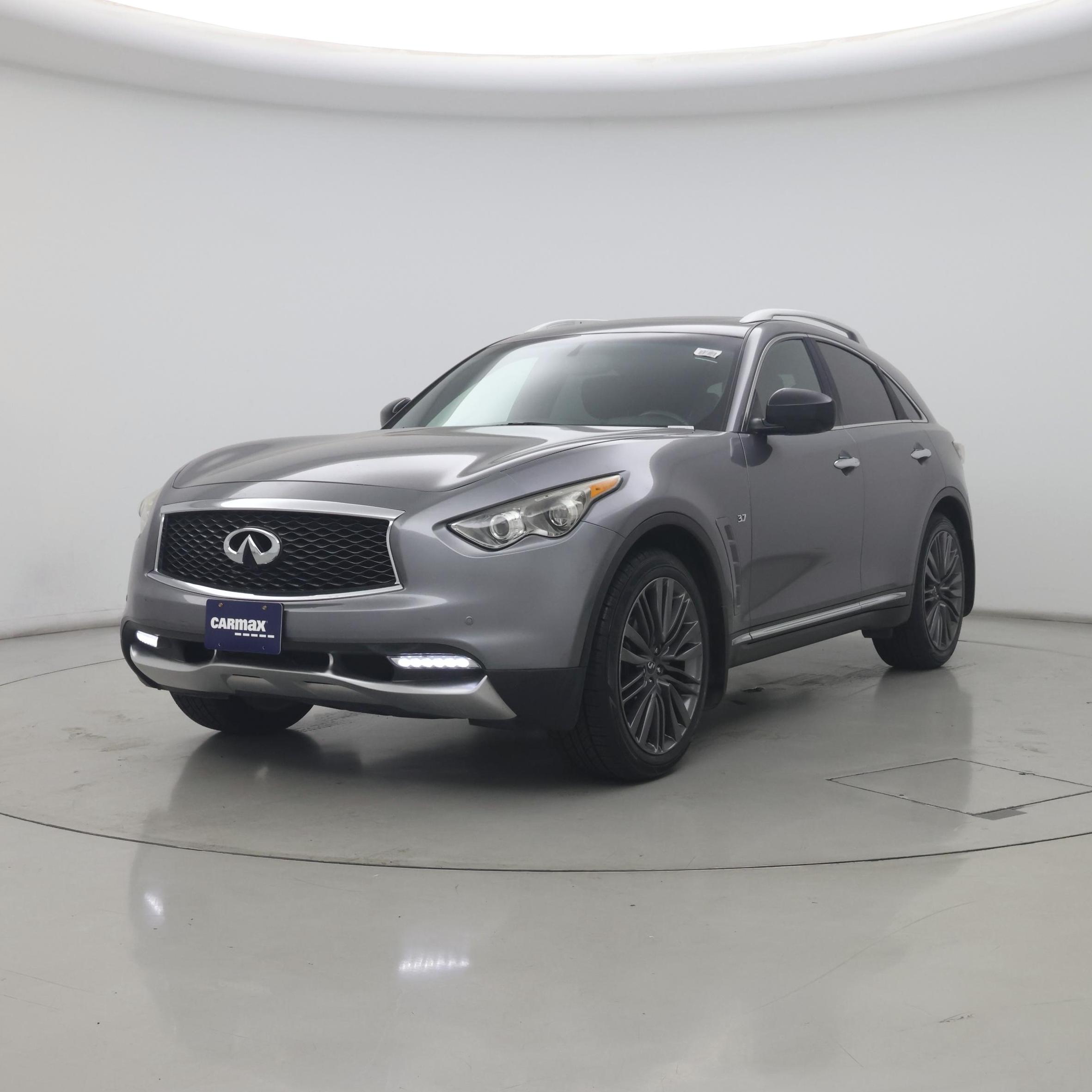 Thumbnail: 2017 INFINITI QX70 - 4