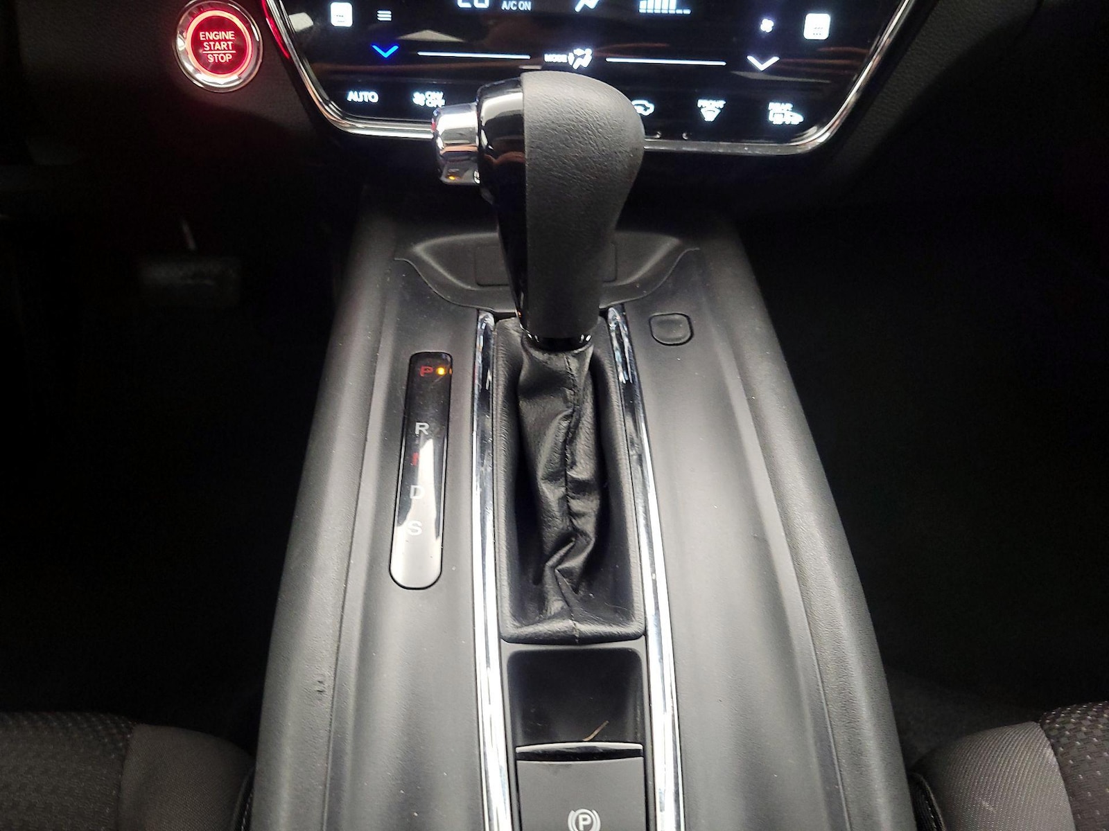2022 Honda HR-V EX - Photo 18