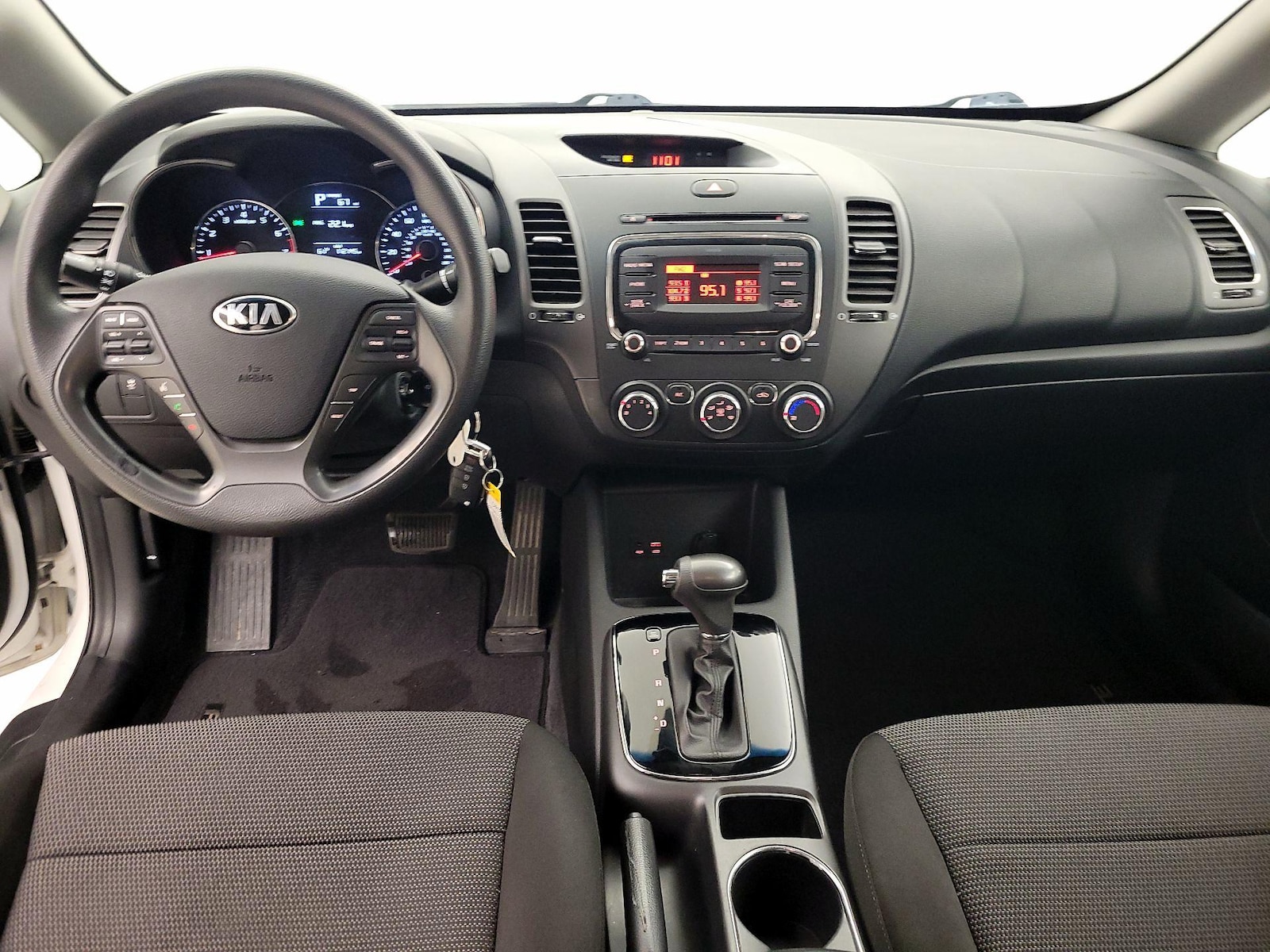 2018 Kia FORTE LX - Photo 10