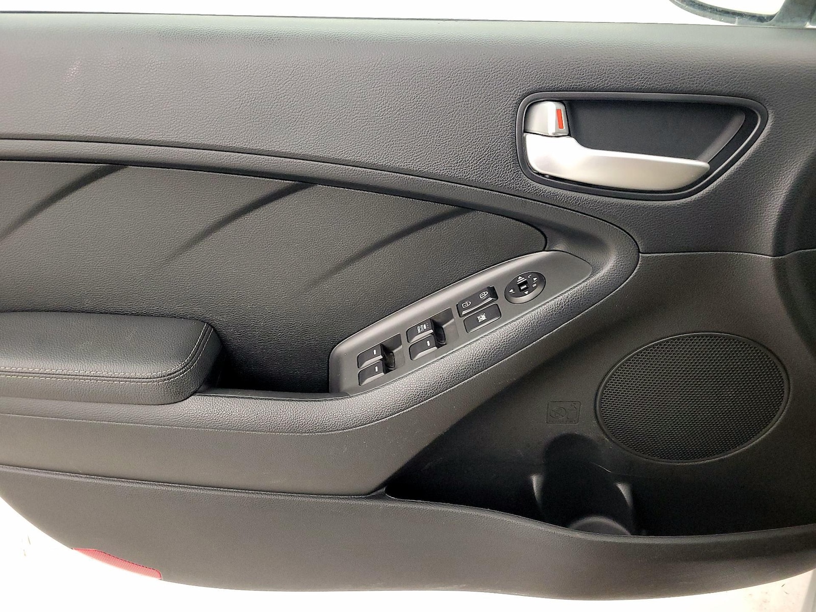 2018 Kia FORTE LX - Photo 13