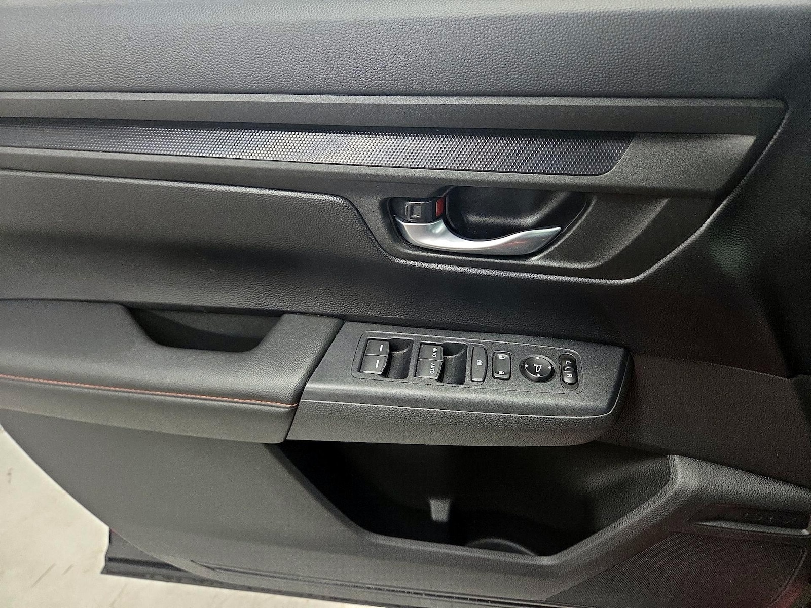 2023 Honda CR-V Sport - Photo 13