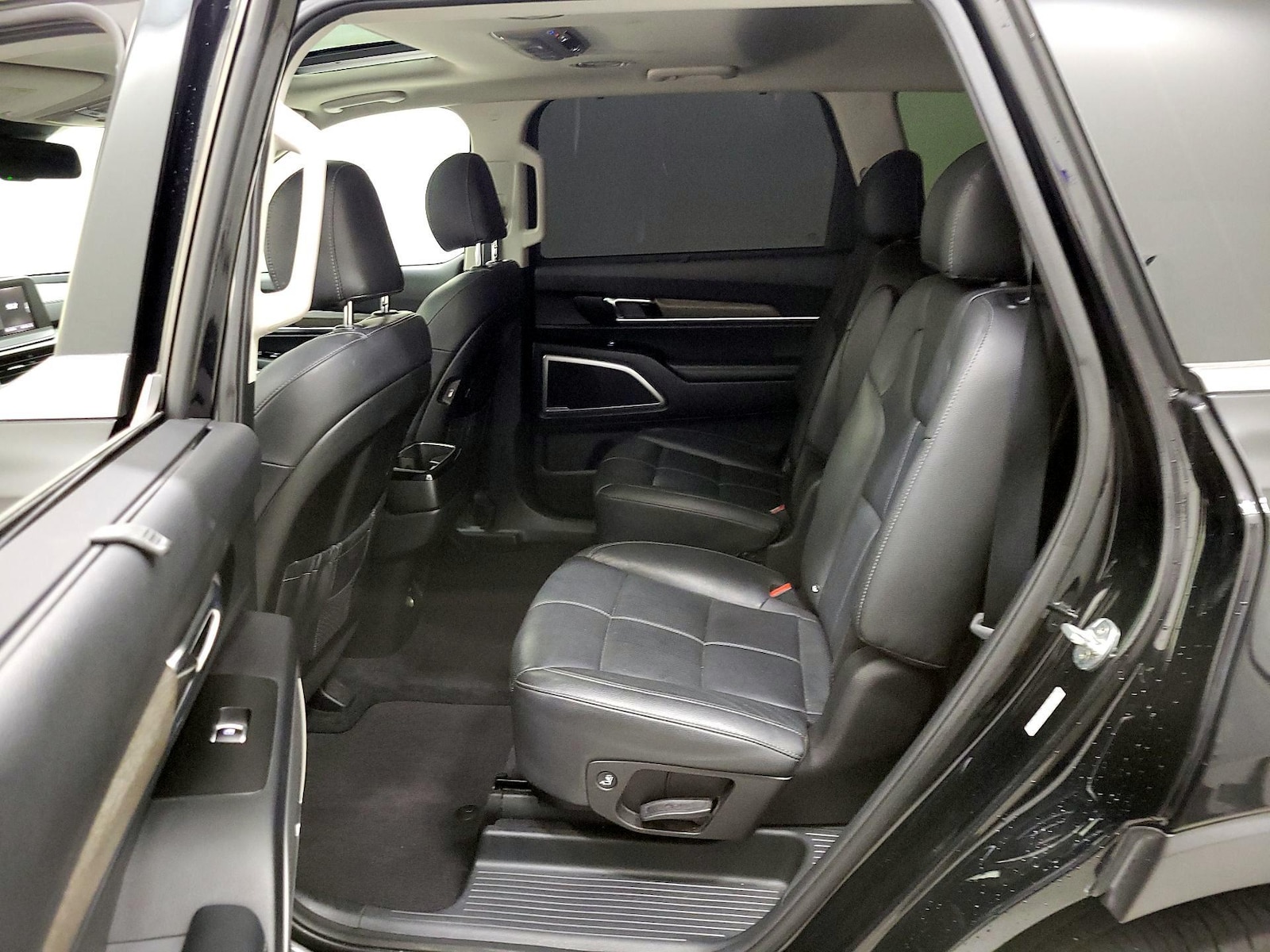 Rear Air Conditioning