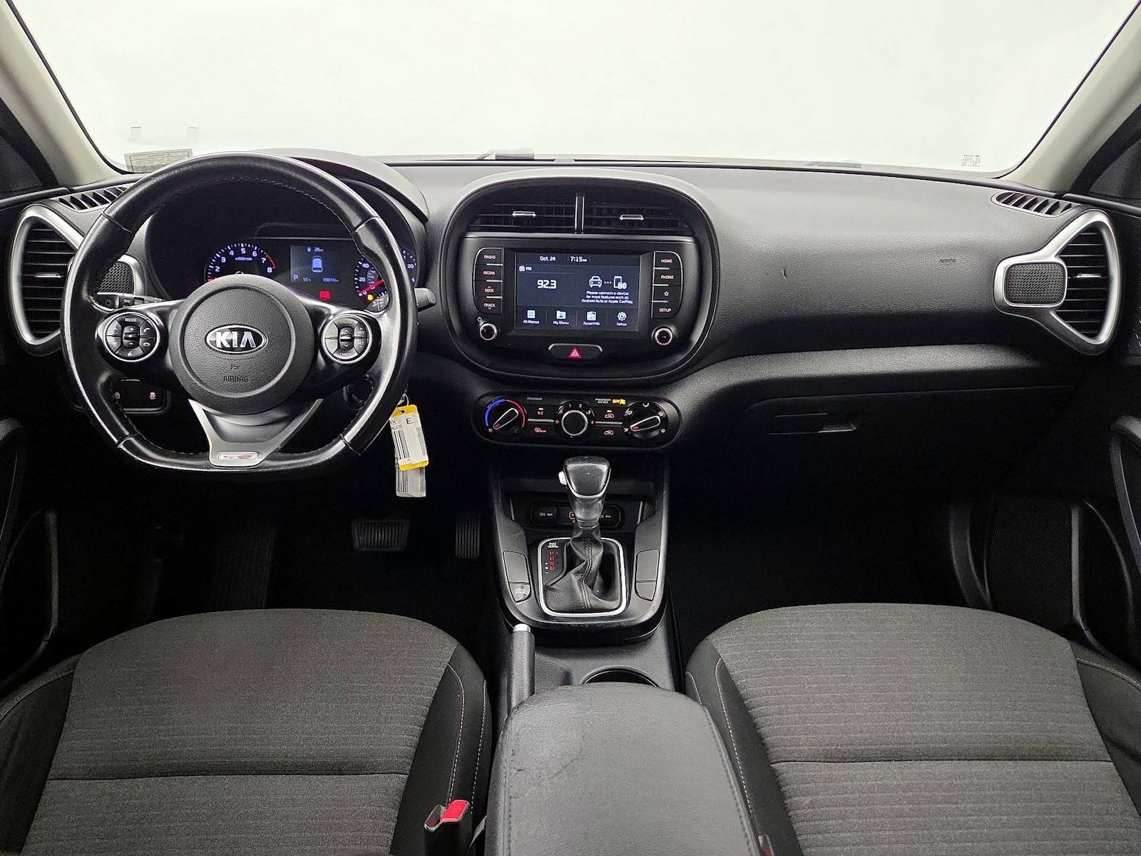 Apple CarPlay® & Android Auto™