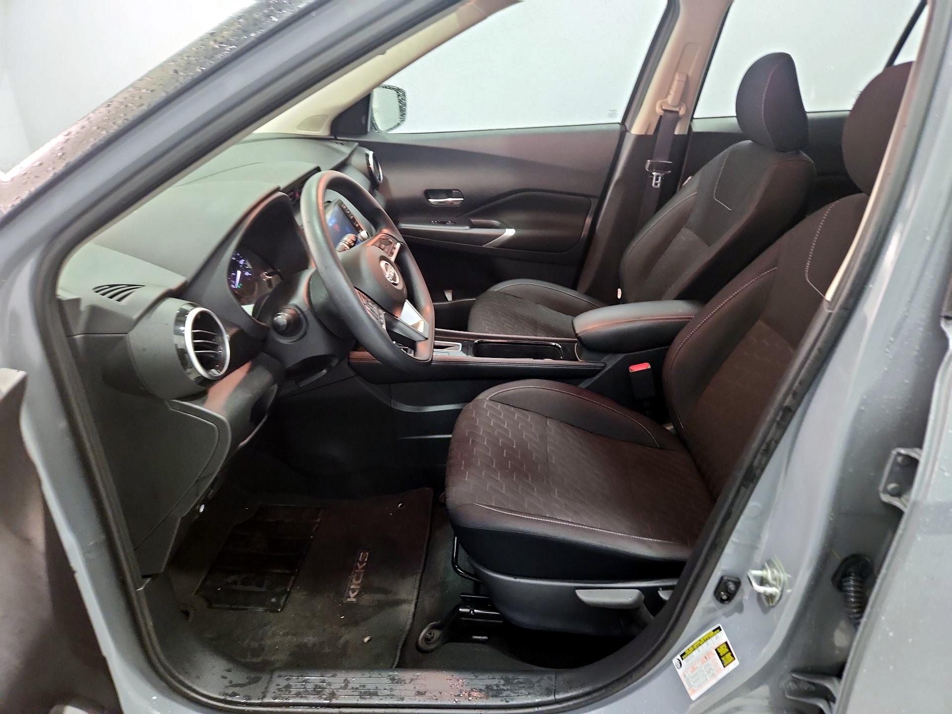 Thumbnail: 2023 Nissan Kicks - 11