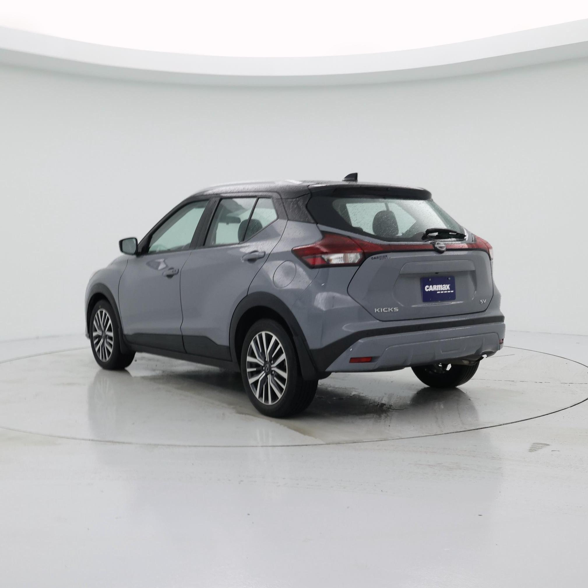 Thumbnail: 2023 Nissan Kicks - 2