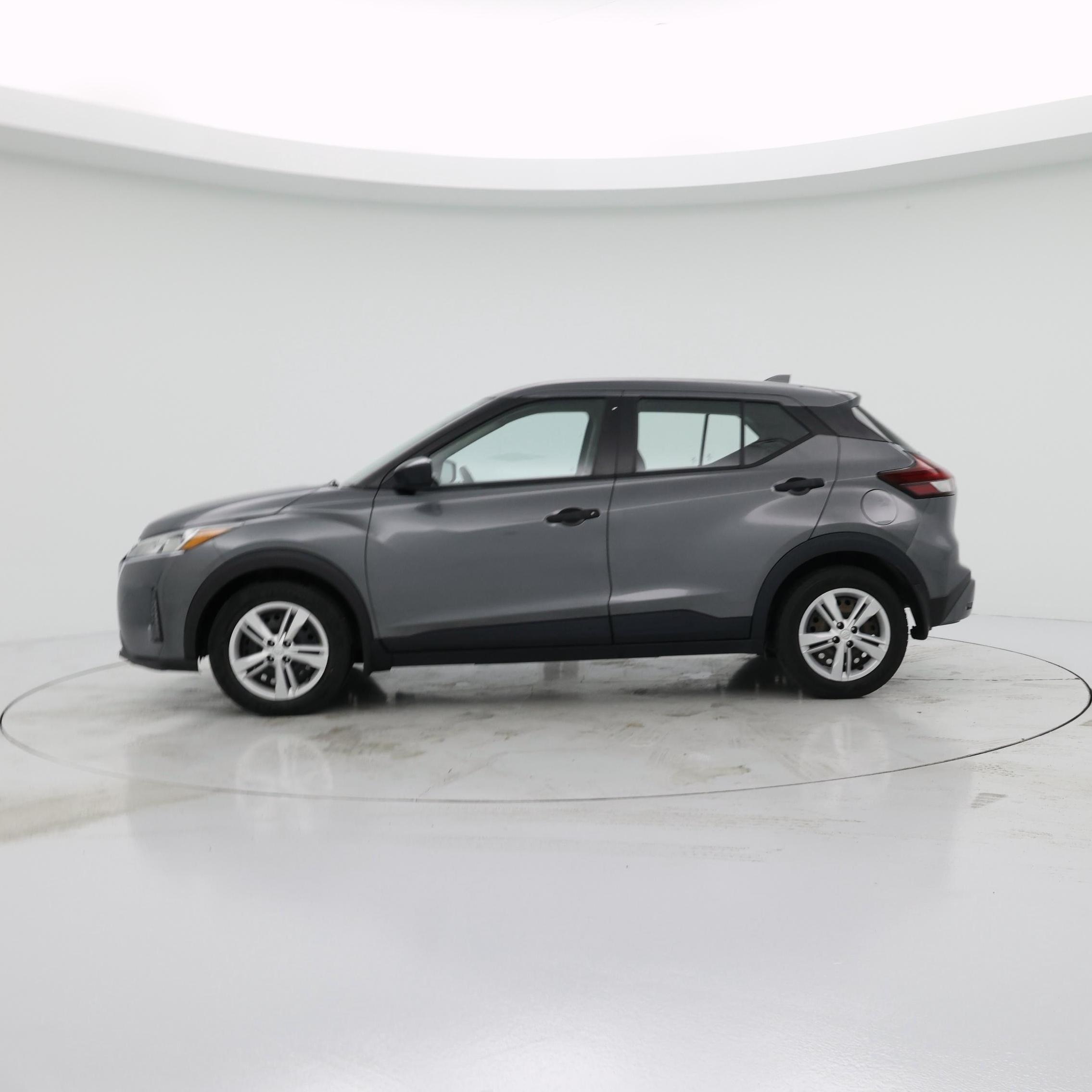 Thumbnail: 2022 Nissan Kicks - 3