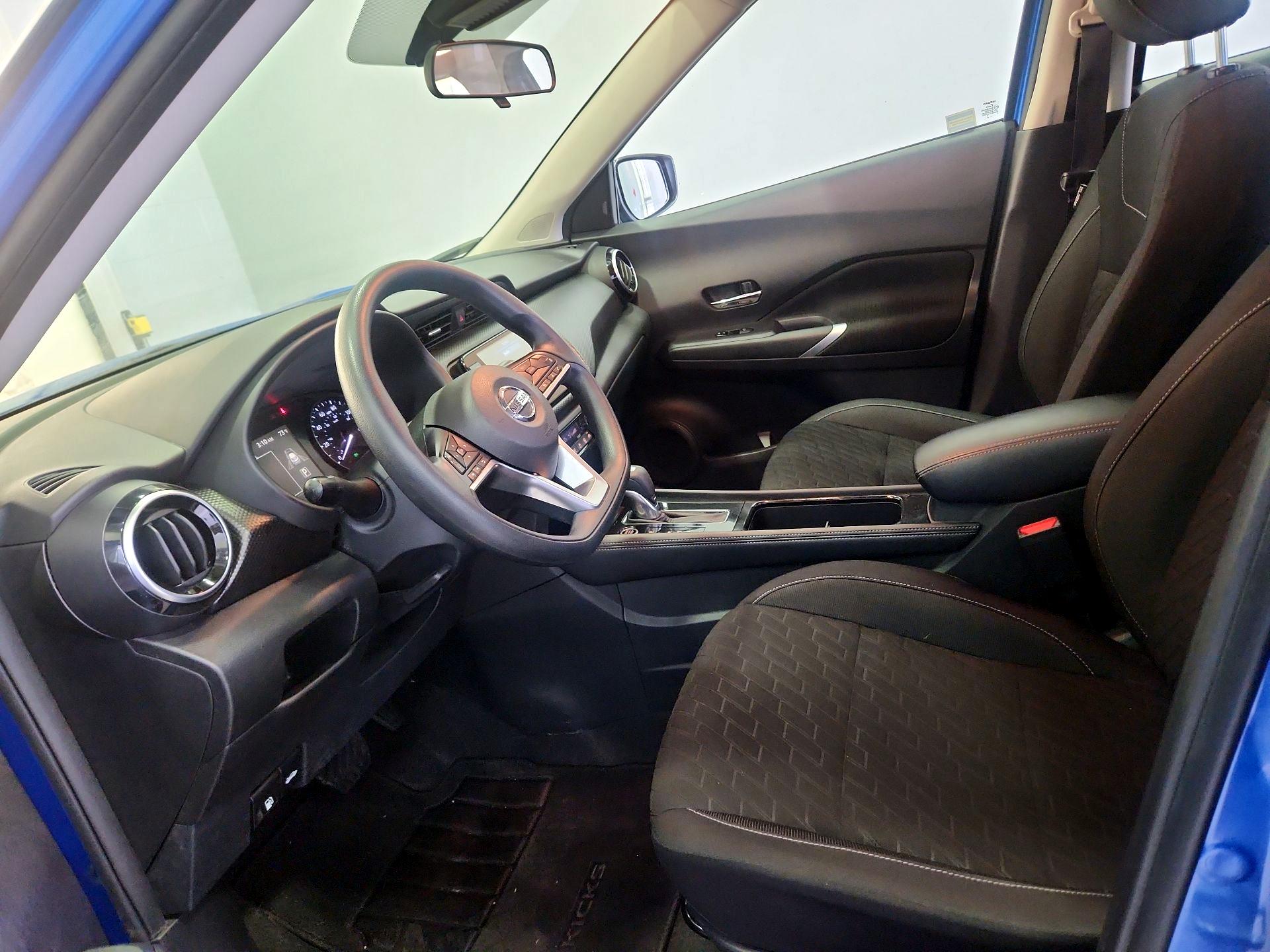 Thumbnail: 2021 Nissan Kicks - 11