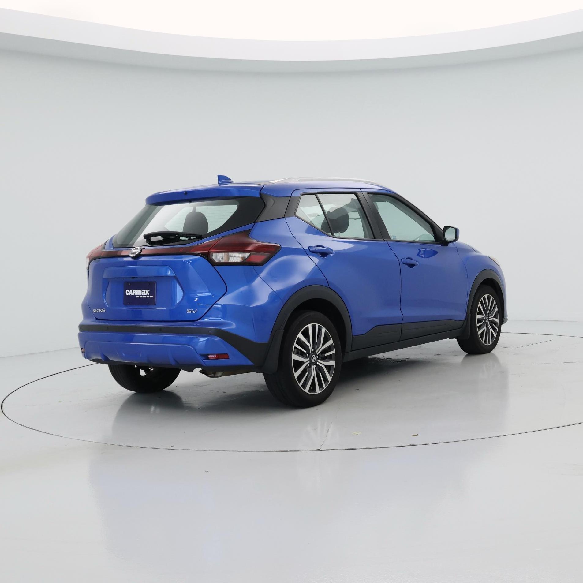 Thumbnail: 2021 Nissan Kicks - 8