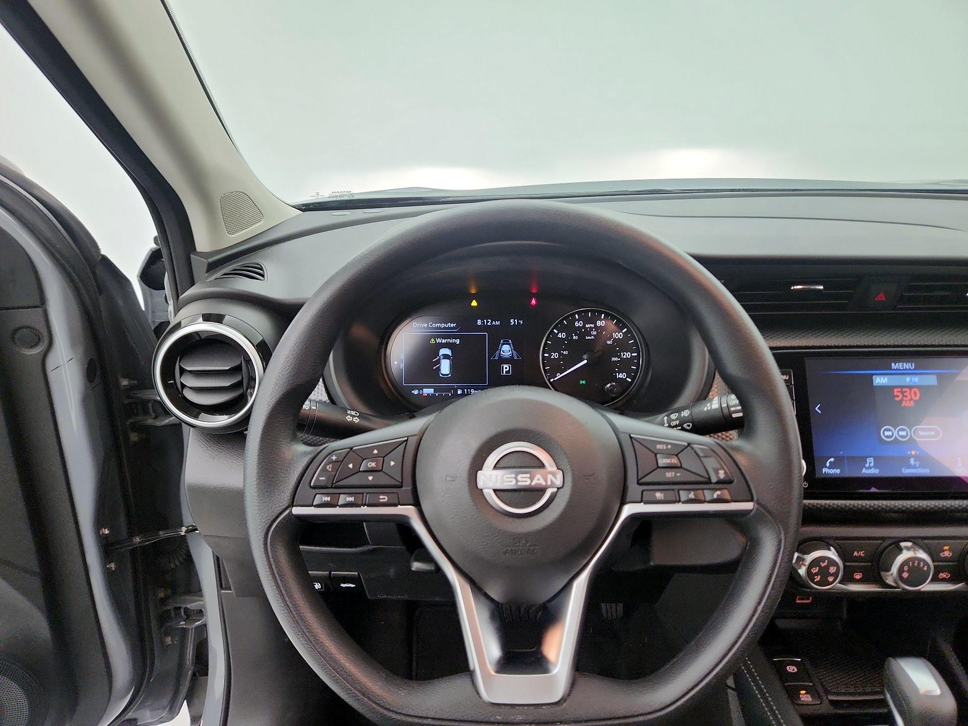 Thumbnail: 2023 Nissan Kicks - 10