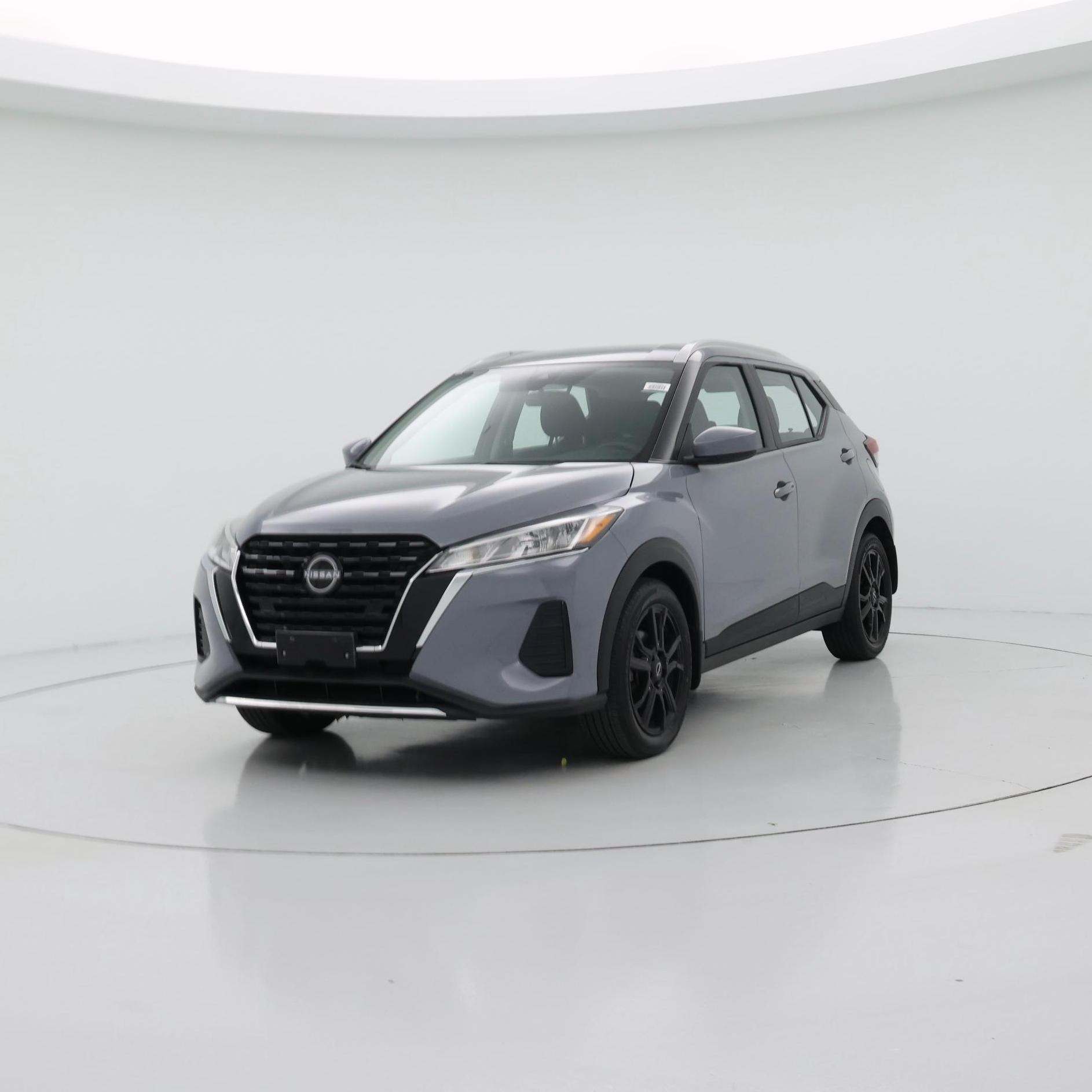 Thumbnail: 2023 Nissan Kicks - 4