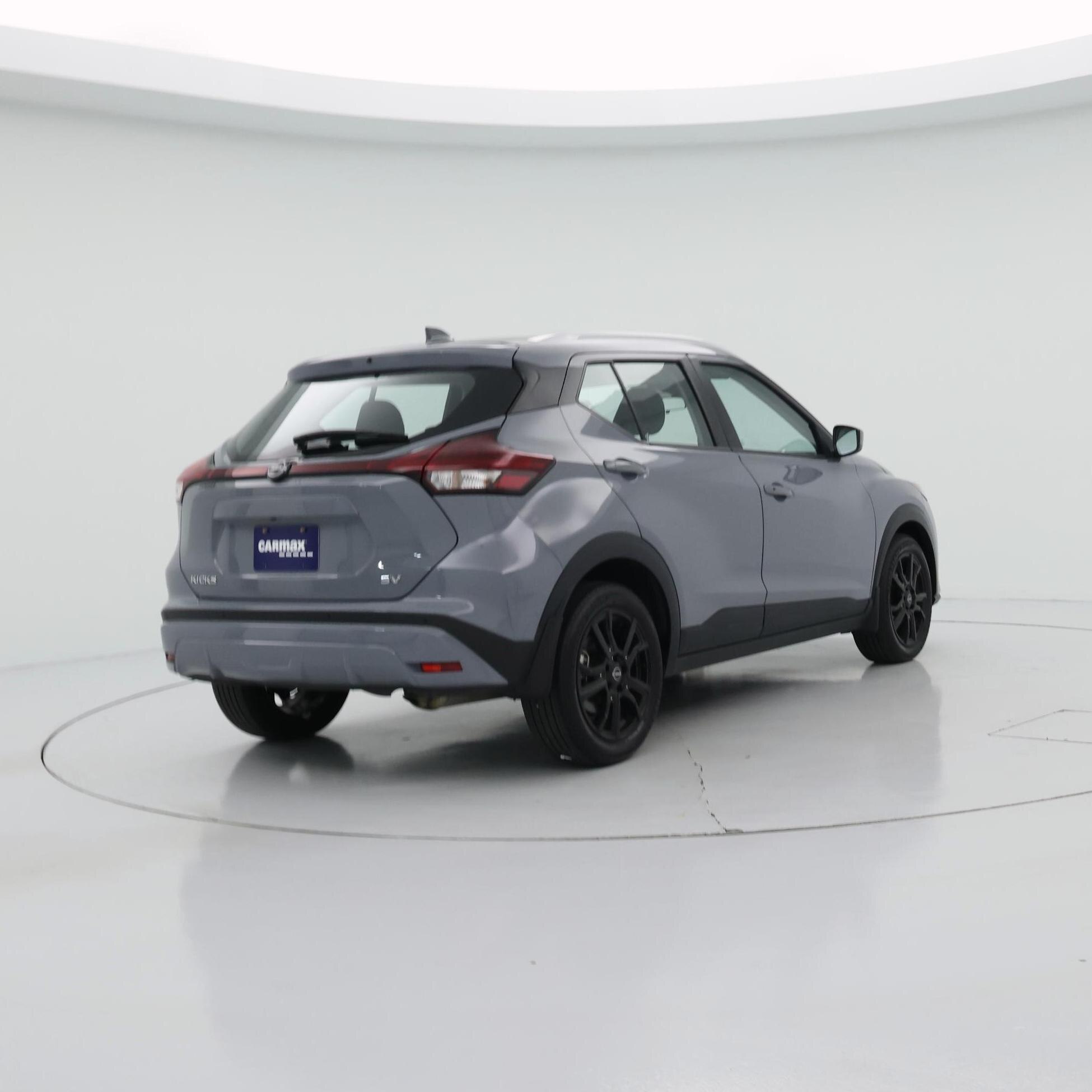 Thumbnail: 2023 Nissan Kicks - 8