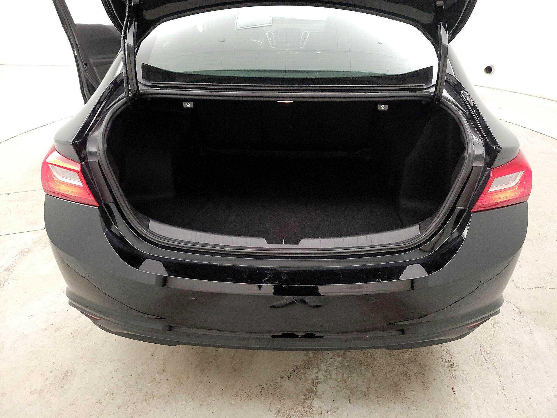 Thumbnail: 2024 Chevrolet Malibu - 20