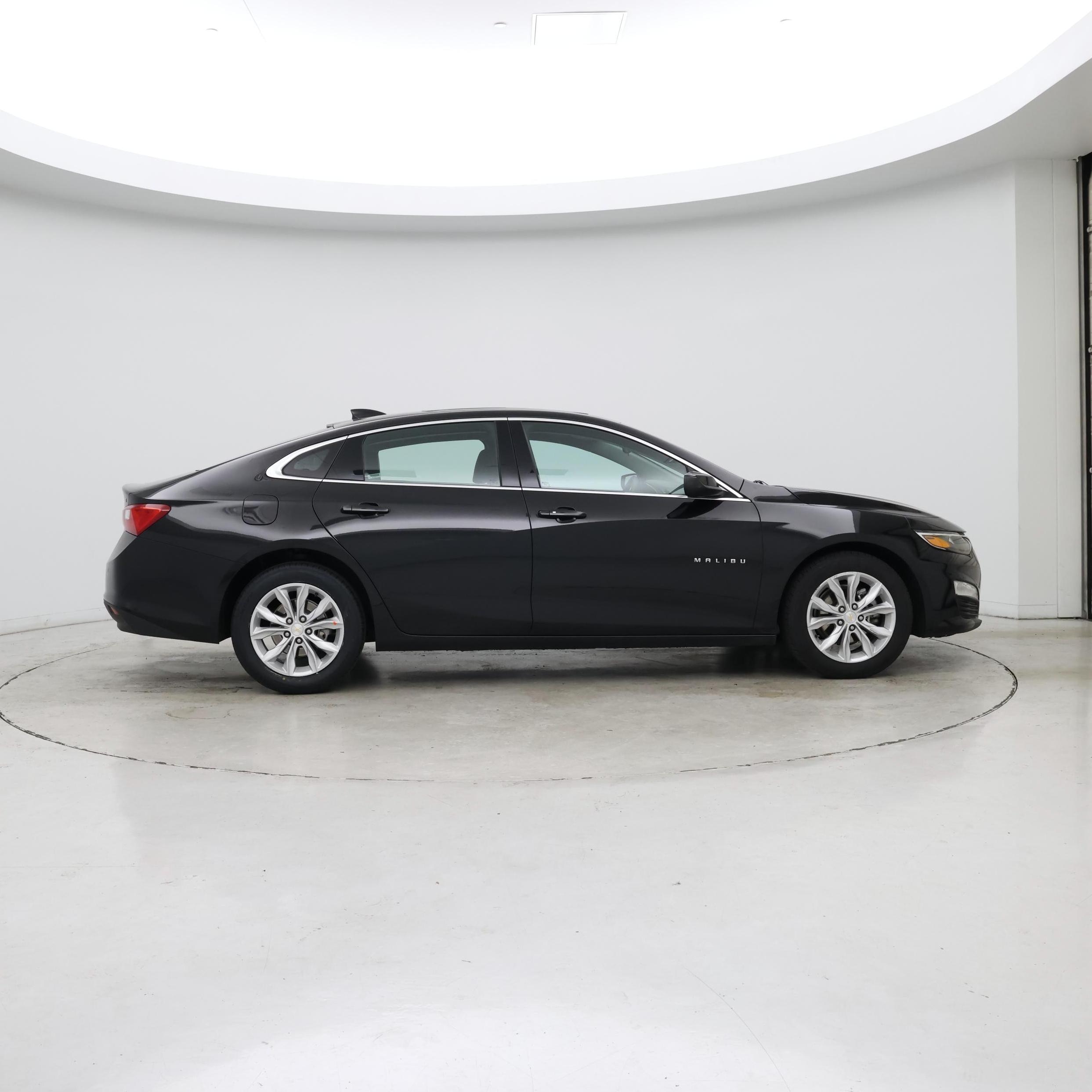 Thumbnail: 2024 Chevrolet Malibu - 7