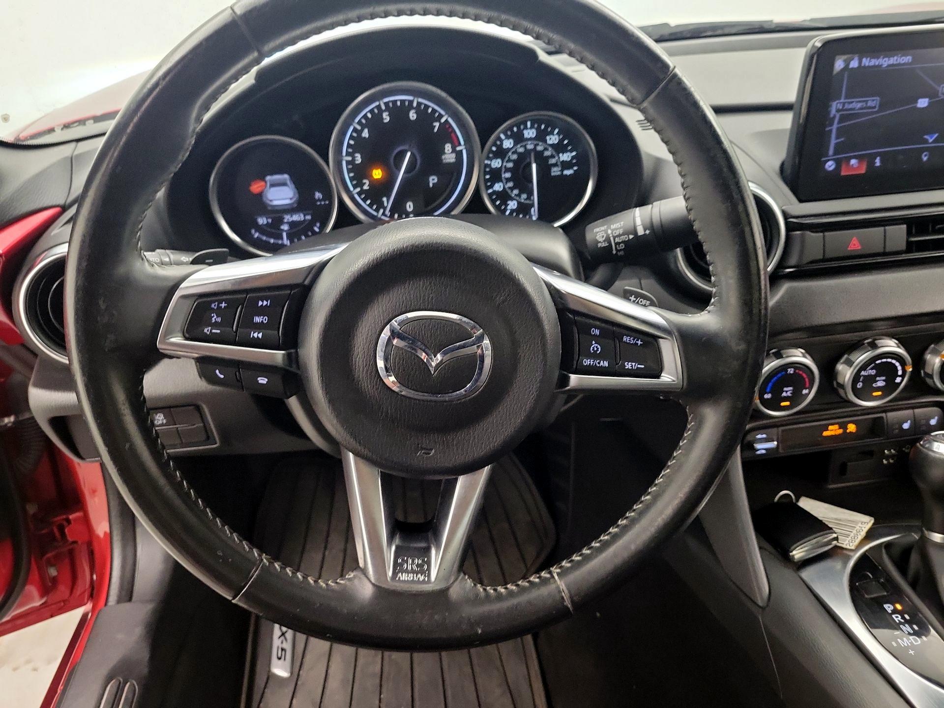 Thumbnail: 2022 Mazda MX-5 Miata - 10