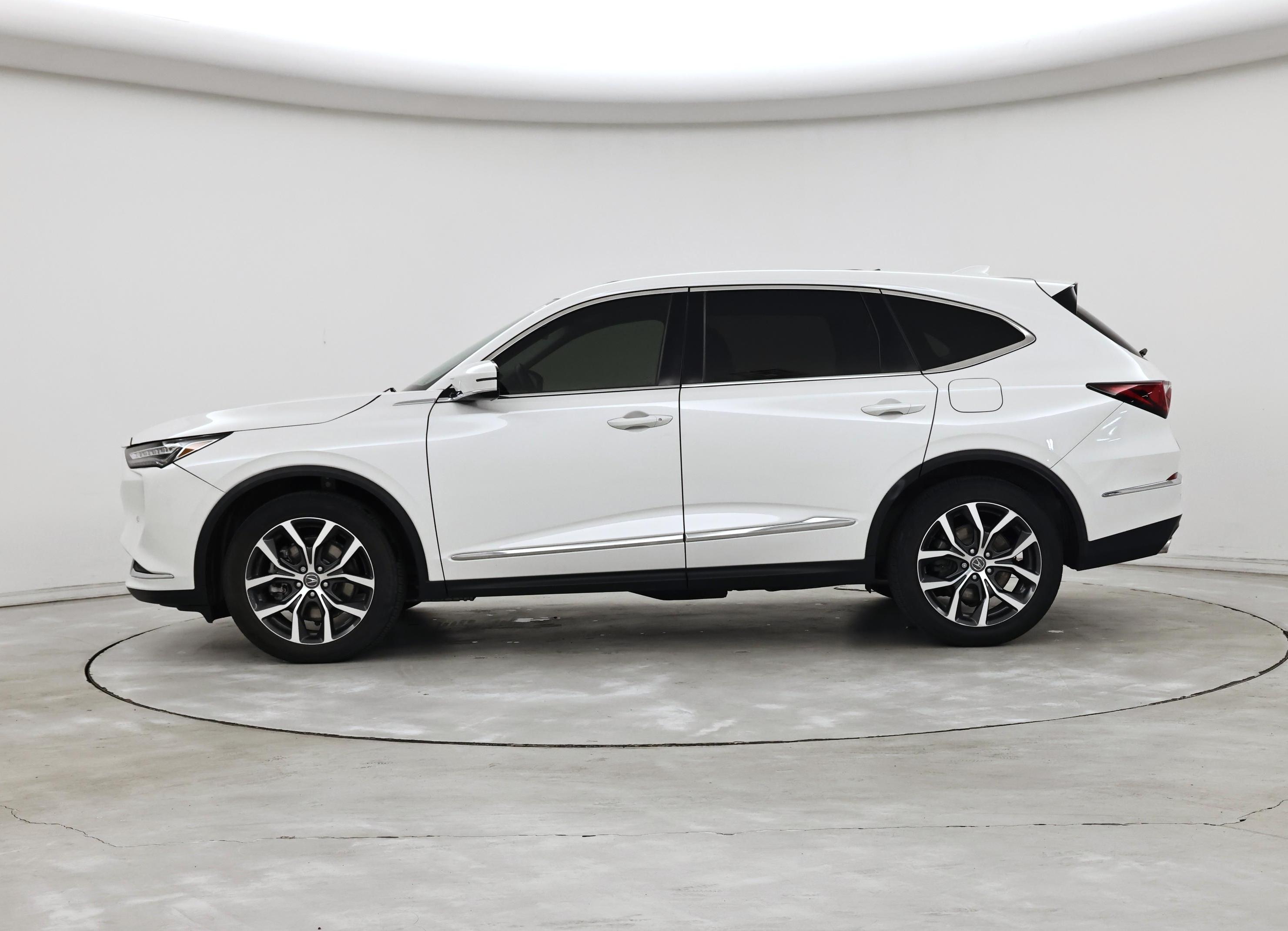 Thumbnail: 2022 Acura MDX - 3