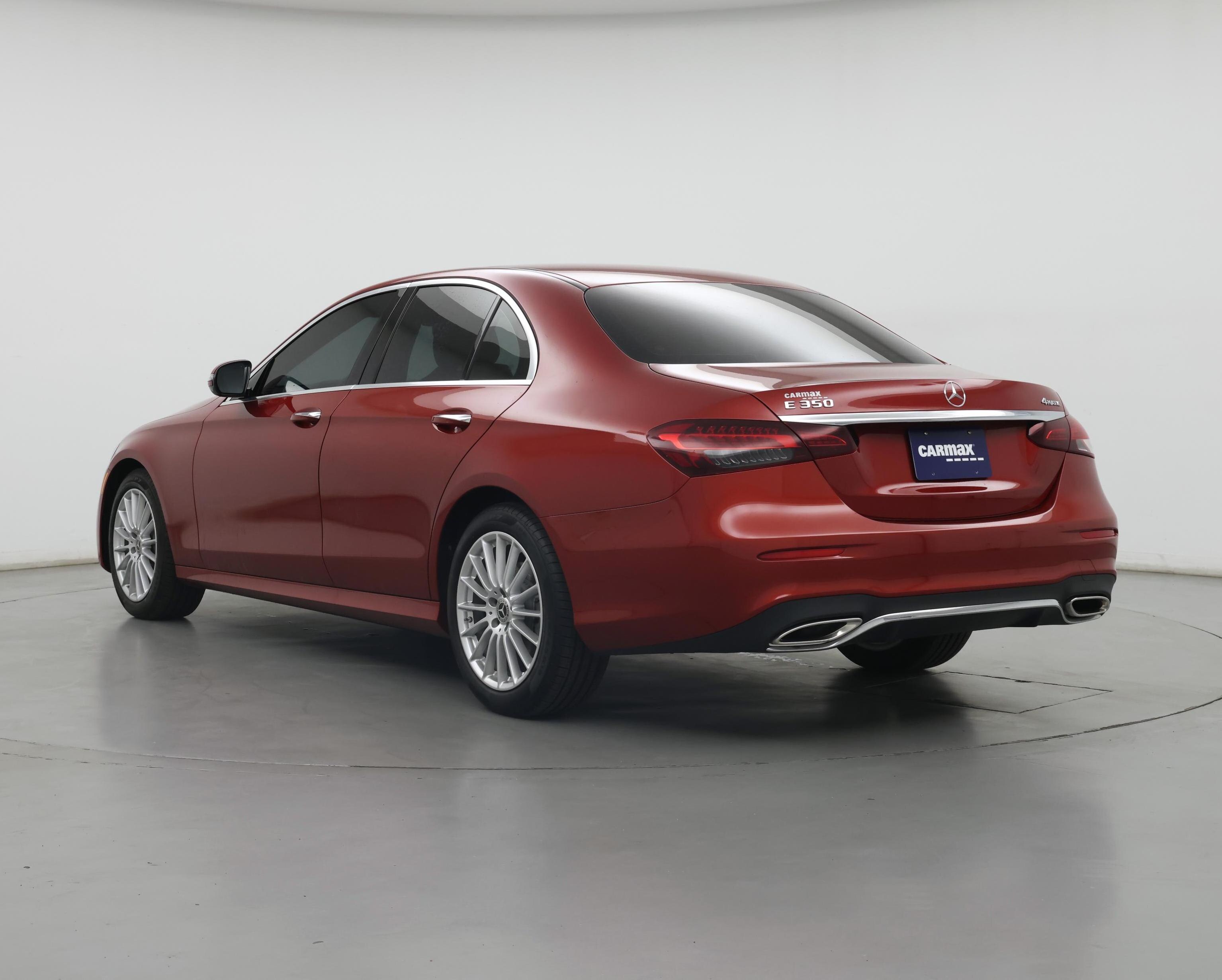 Thumbnail: 2022 Mercedes-Benz E-Class - 2