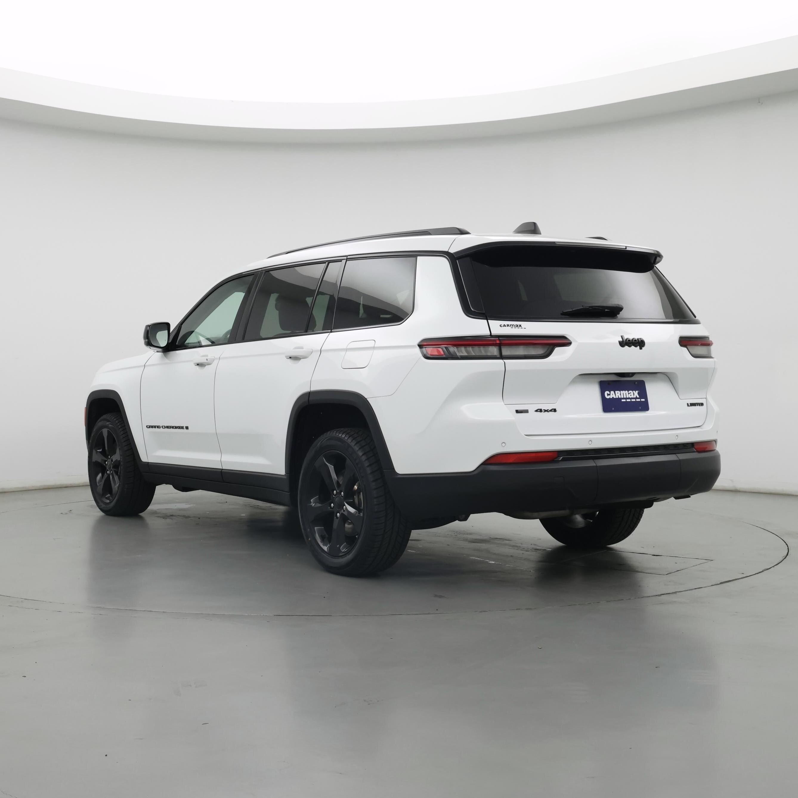 Thumbnail: 2023 Jeep Grand Cherokee L - 2