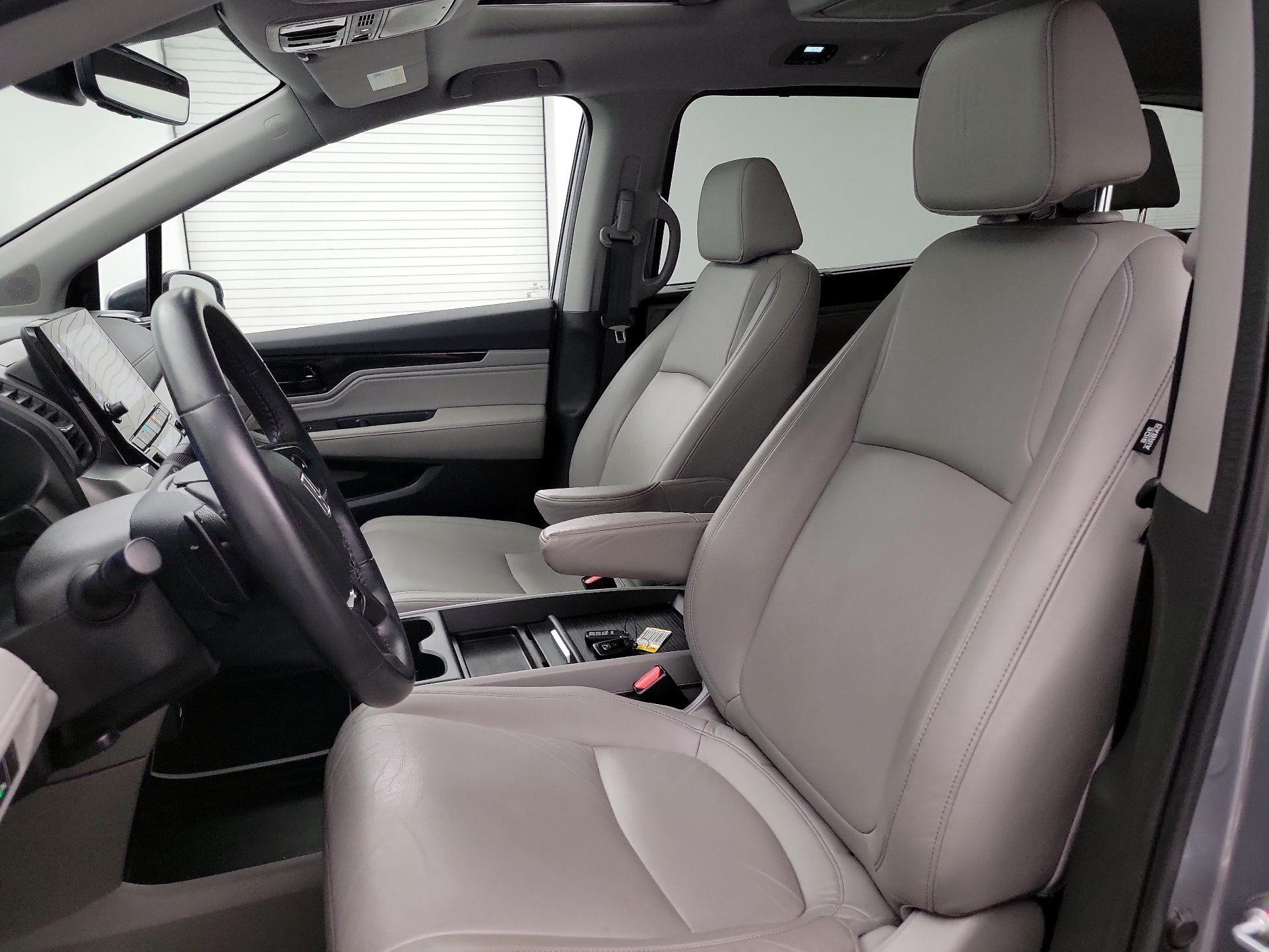 Thumbnail: 2023 Honda Odyssey - 11