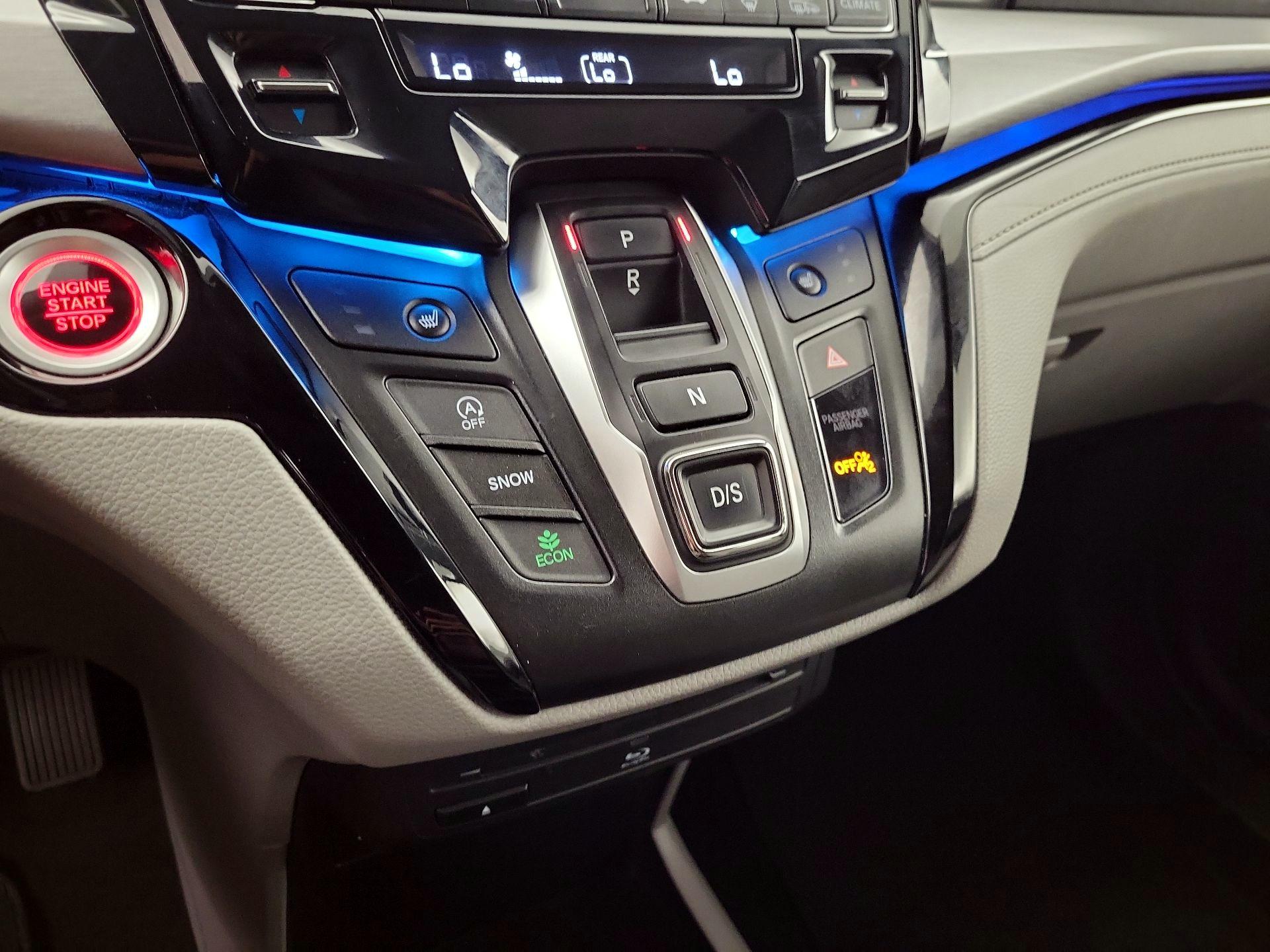 Thumbnail: 2023 Honda Odyssey - 17